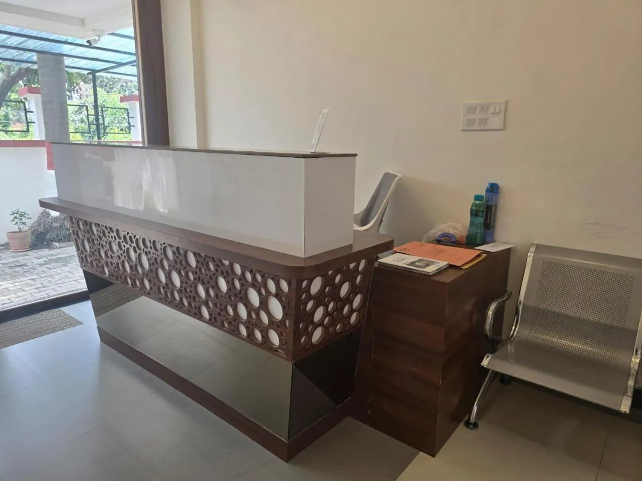 Lobby or reception in DatsunG Studios