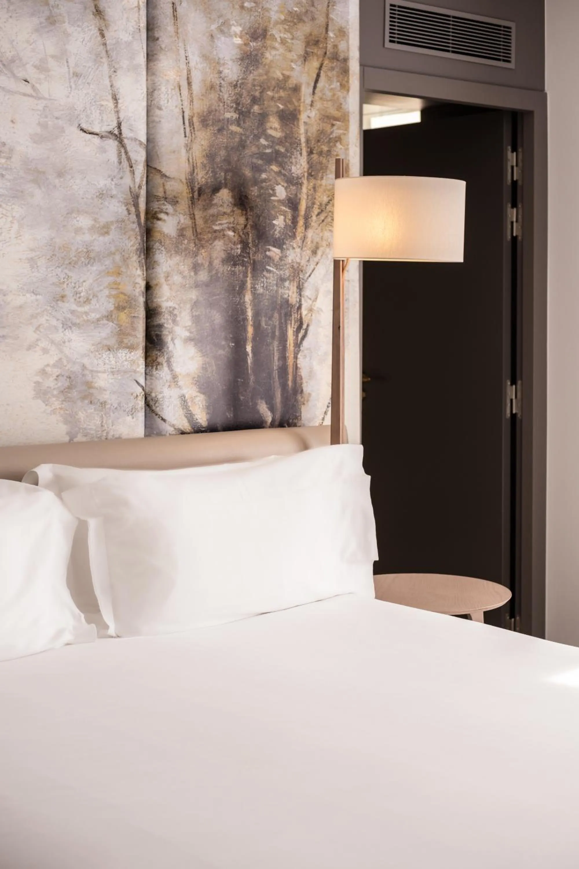 Bedroom, Bed in Dolce by Wyndham Versailles - Domaine du Montcel