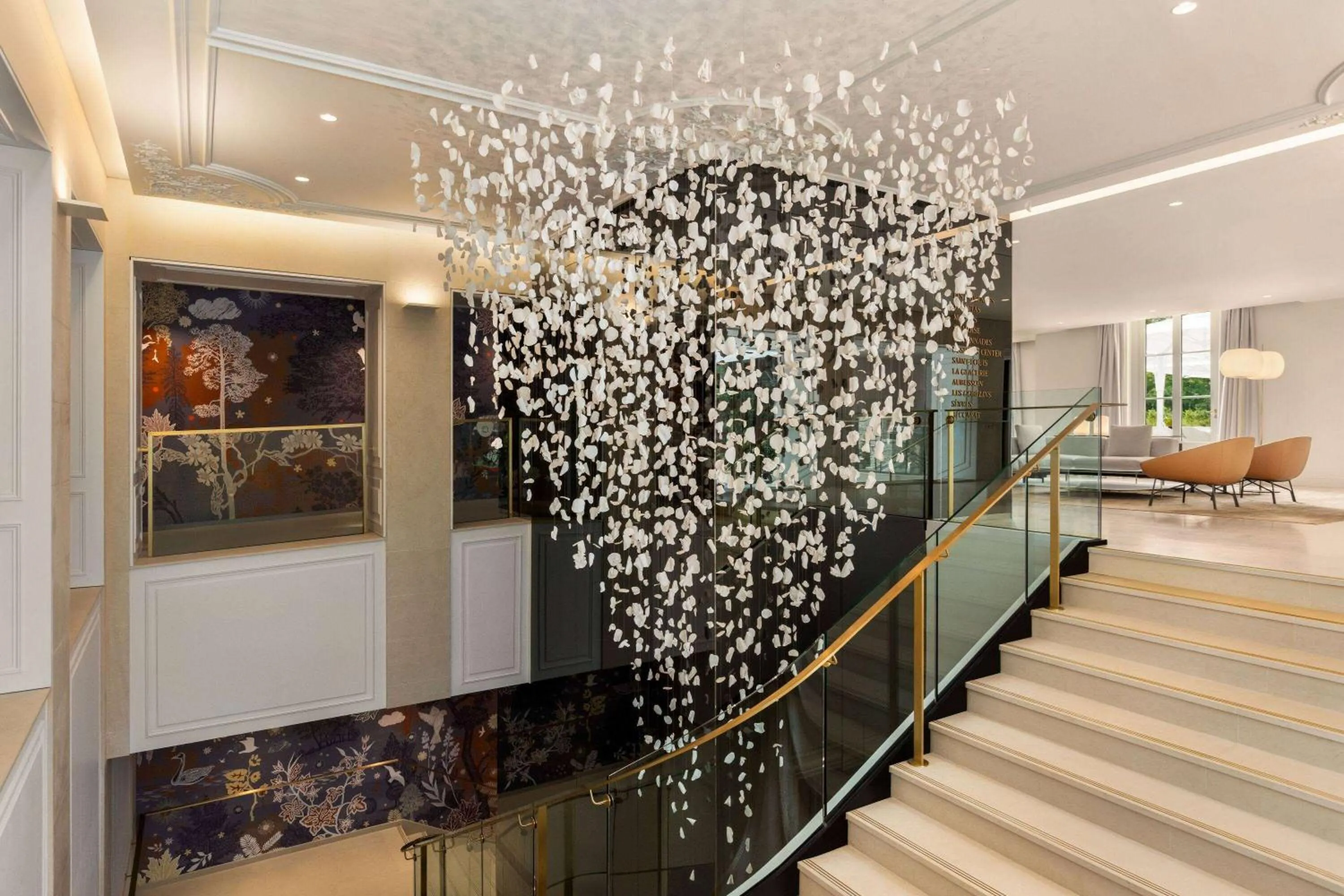 Lobby or reception in Dolce by Wyndham Versailles - Domaine du Montcel