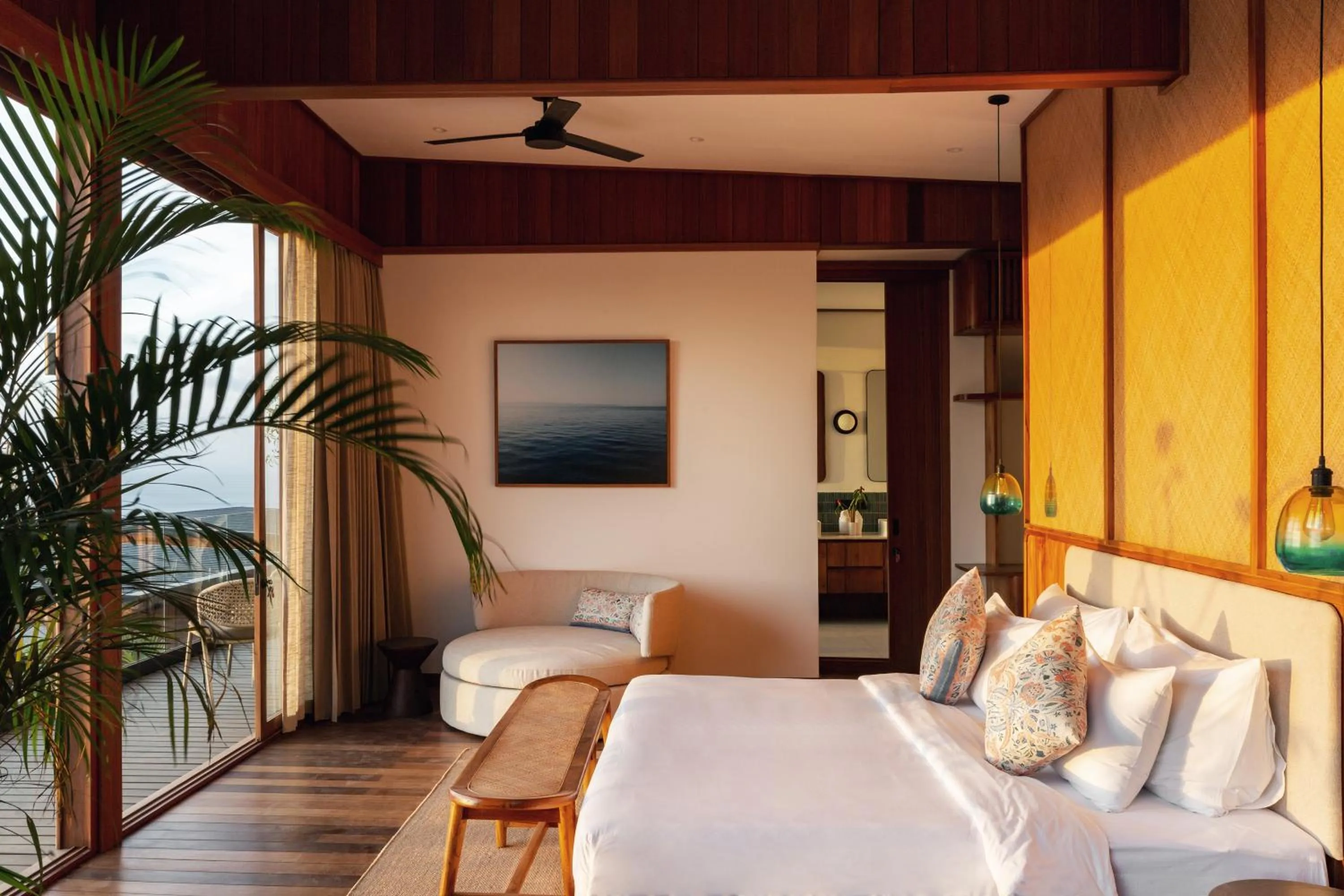 Bed in Ocean View Villas by Grün