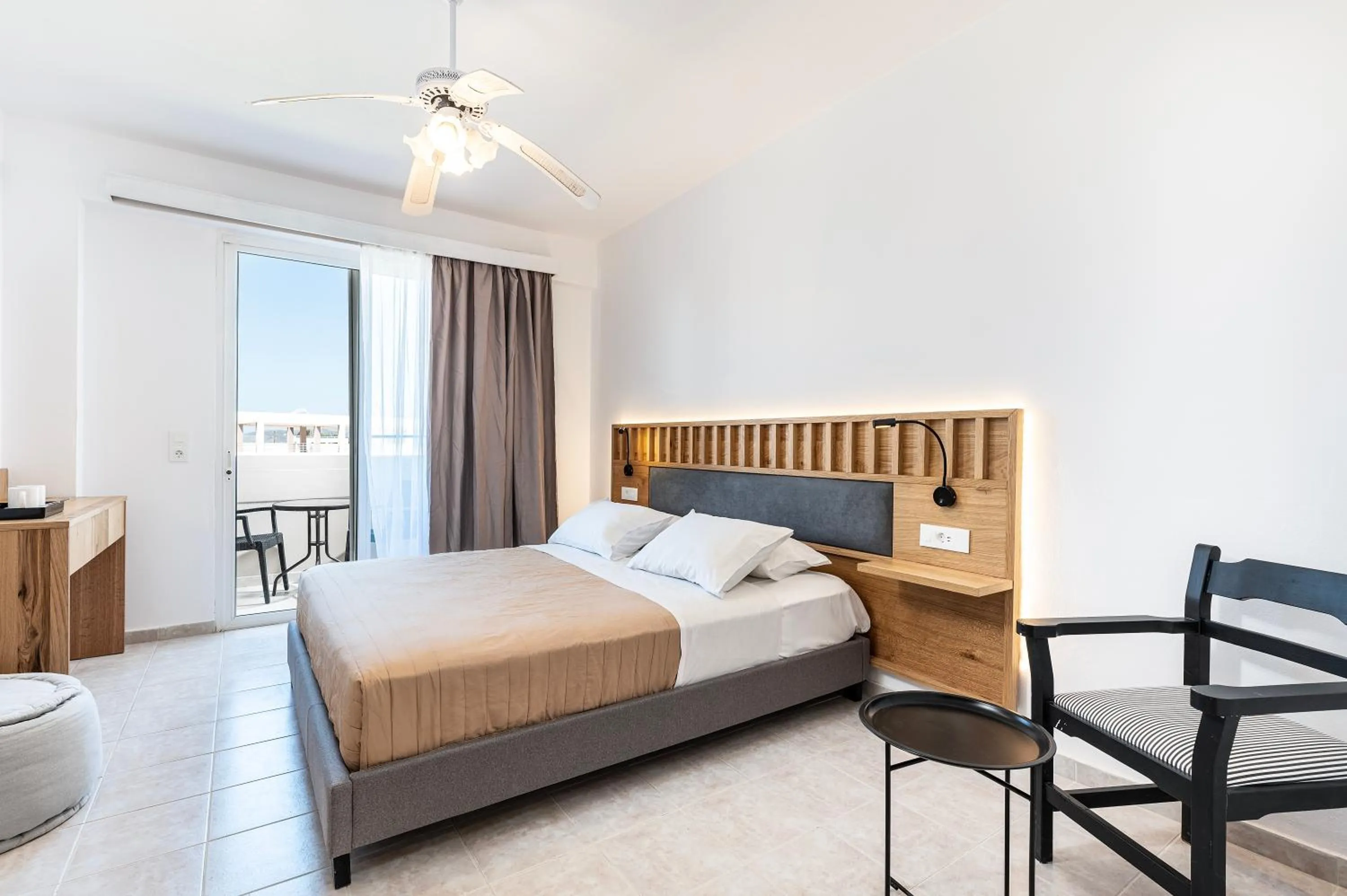 Bedroom, Bed in Aegean Bay Hotel