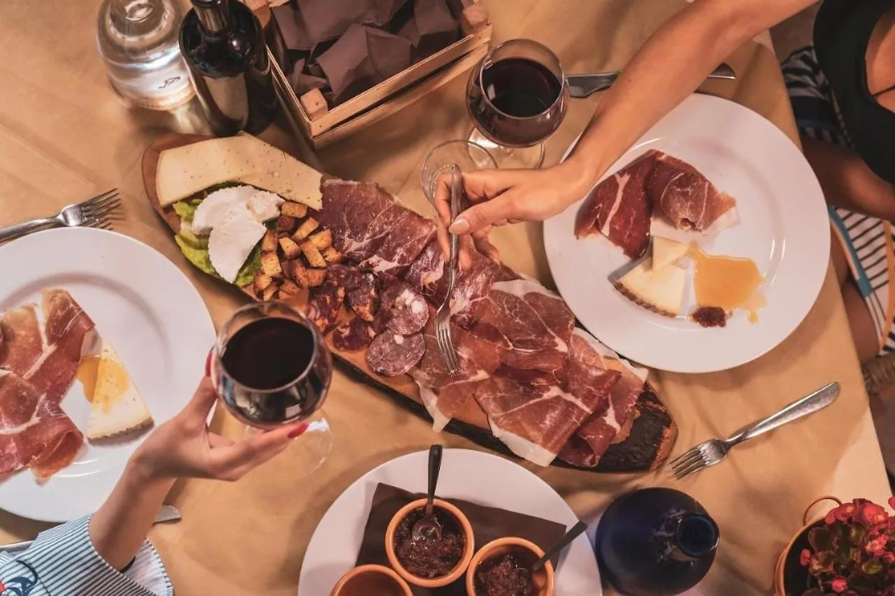 Agriturismo La Sfruscià Resort