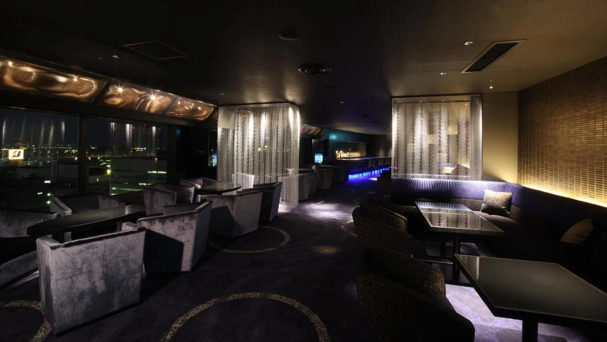 Lounge or bar in ANA Crowne Plaza Niigata by IHG