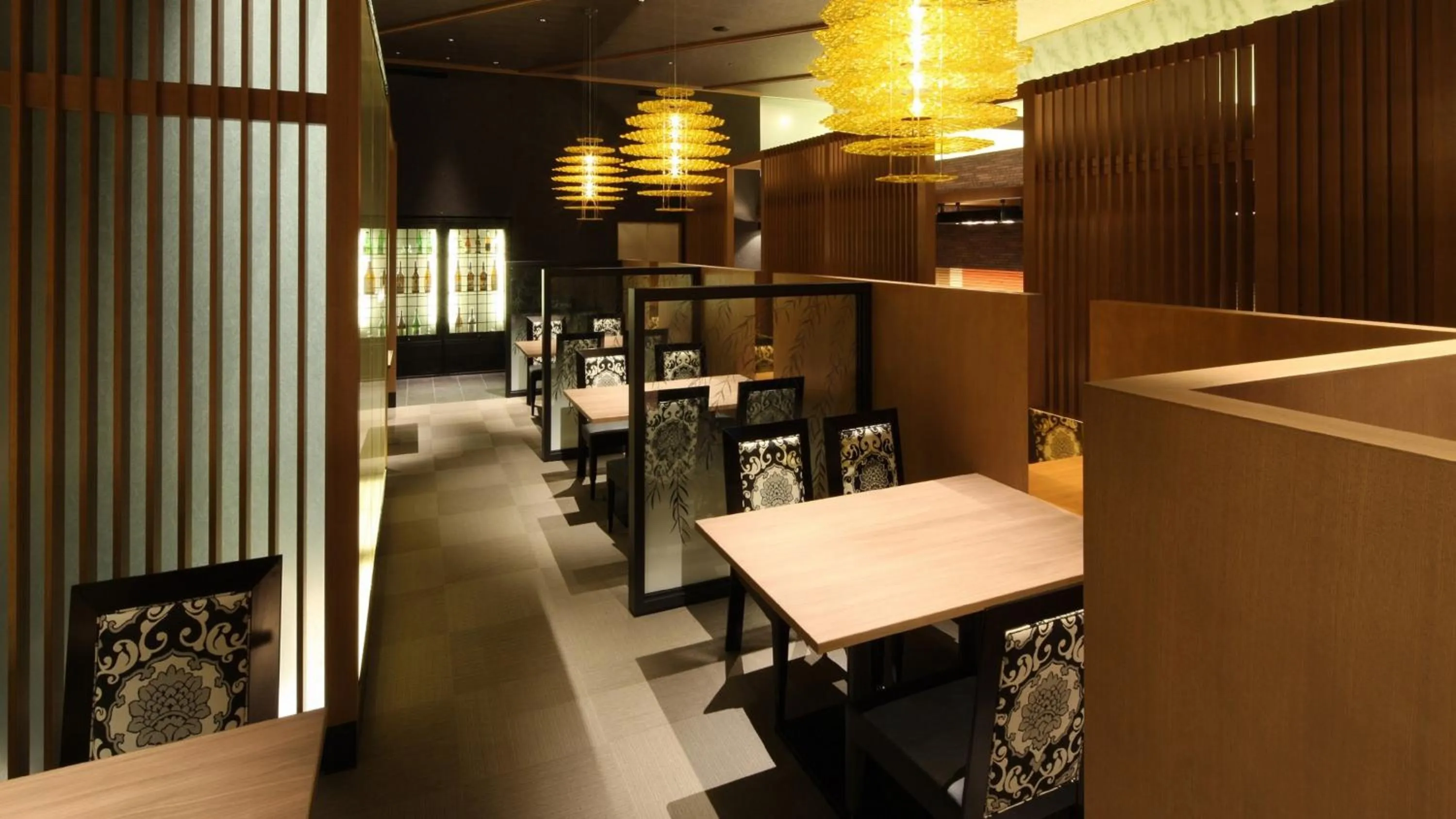 Restaurant/places to eat in ANA Crowne Plaza Niigata by IHG