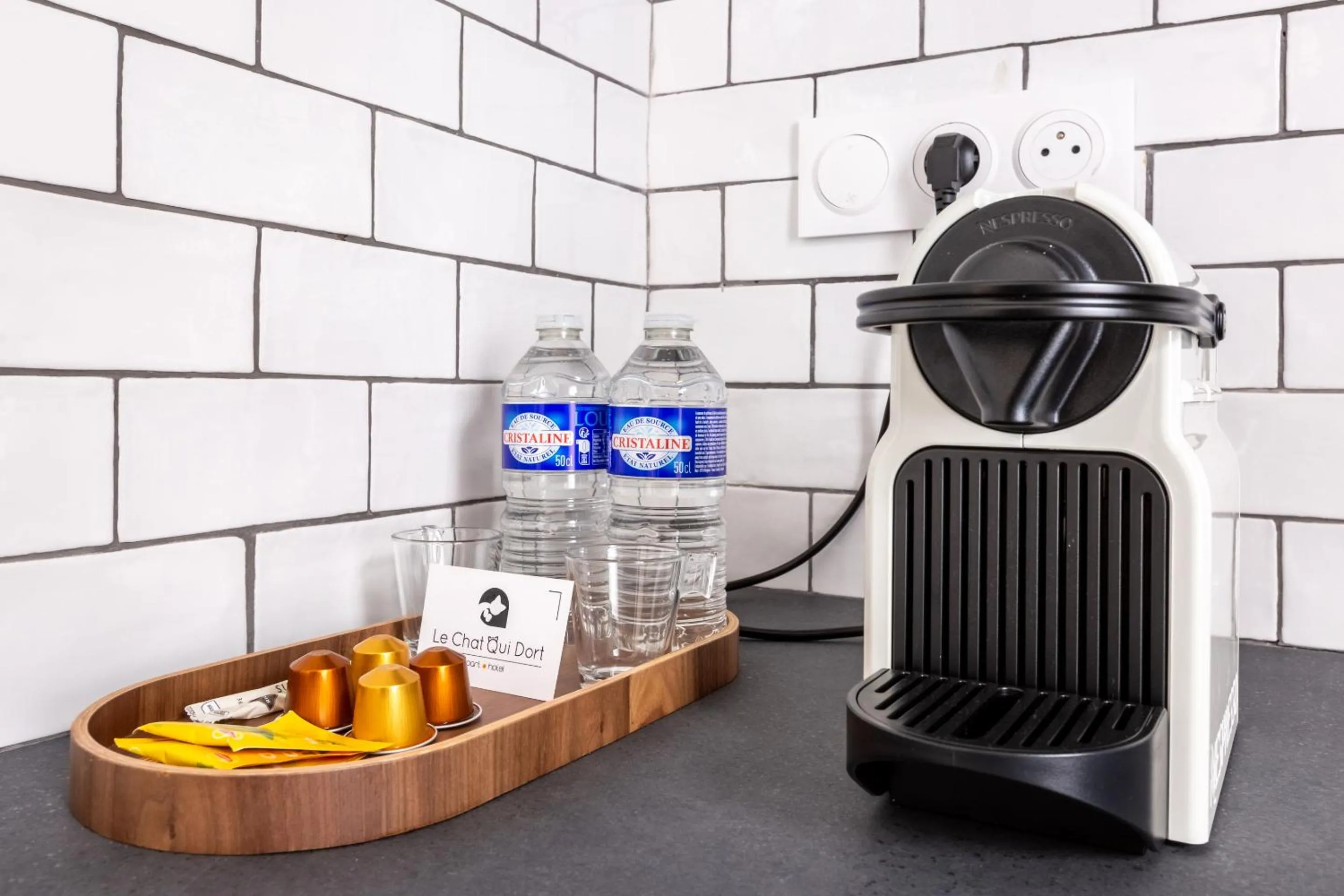 Kitchen or kitchenette in Au Chat Qui Dort Lille - Gare