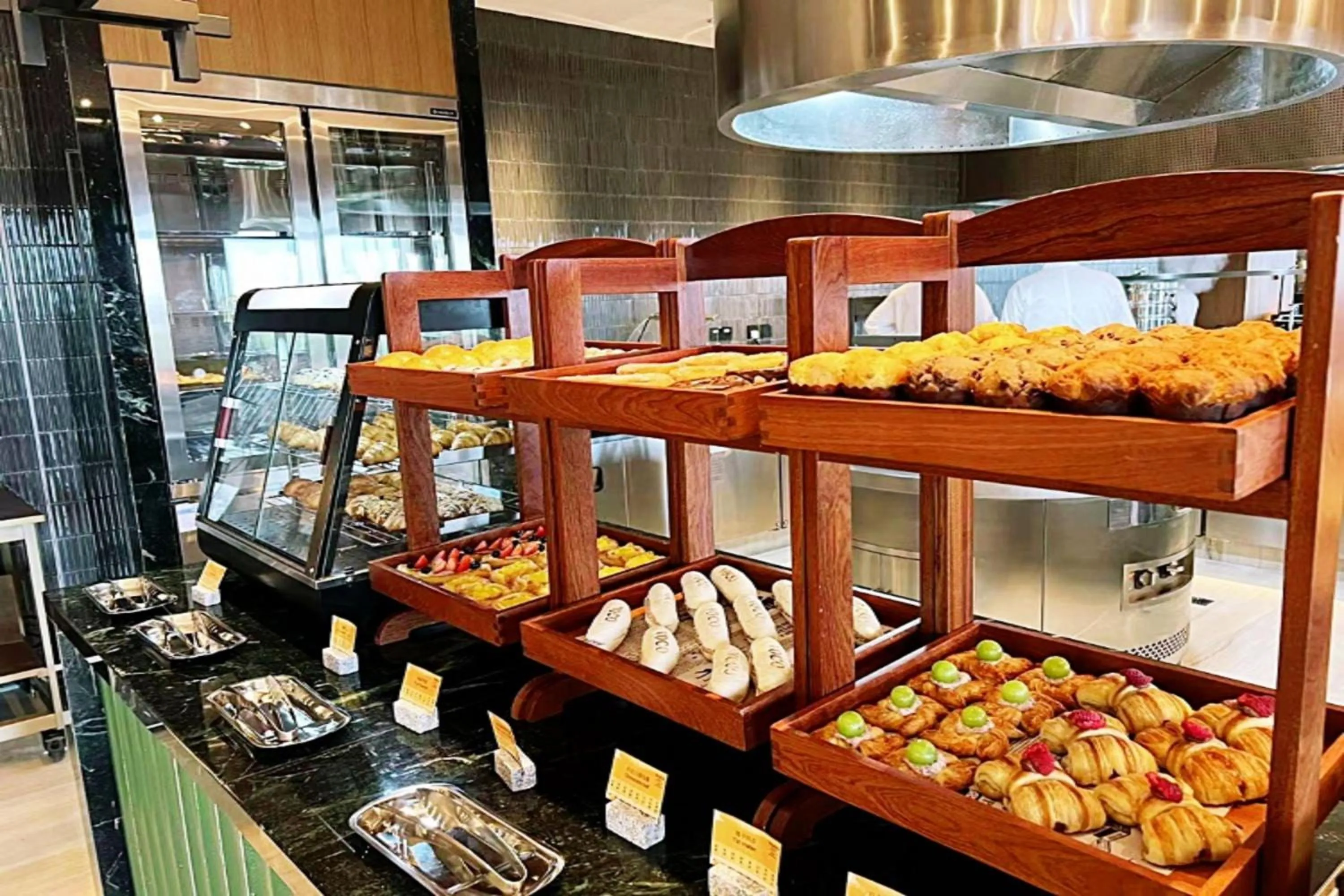 Breakfast in voco Jincheng Danhe by IHG