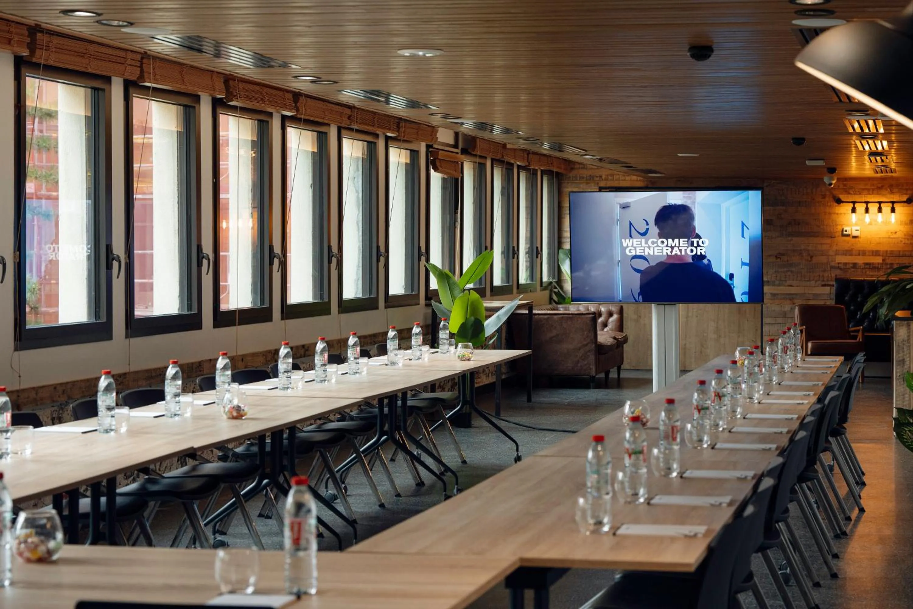 Meeting/conference room in Generator Paris