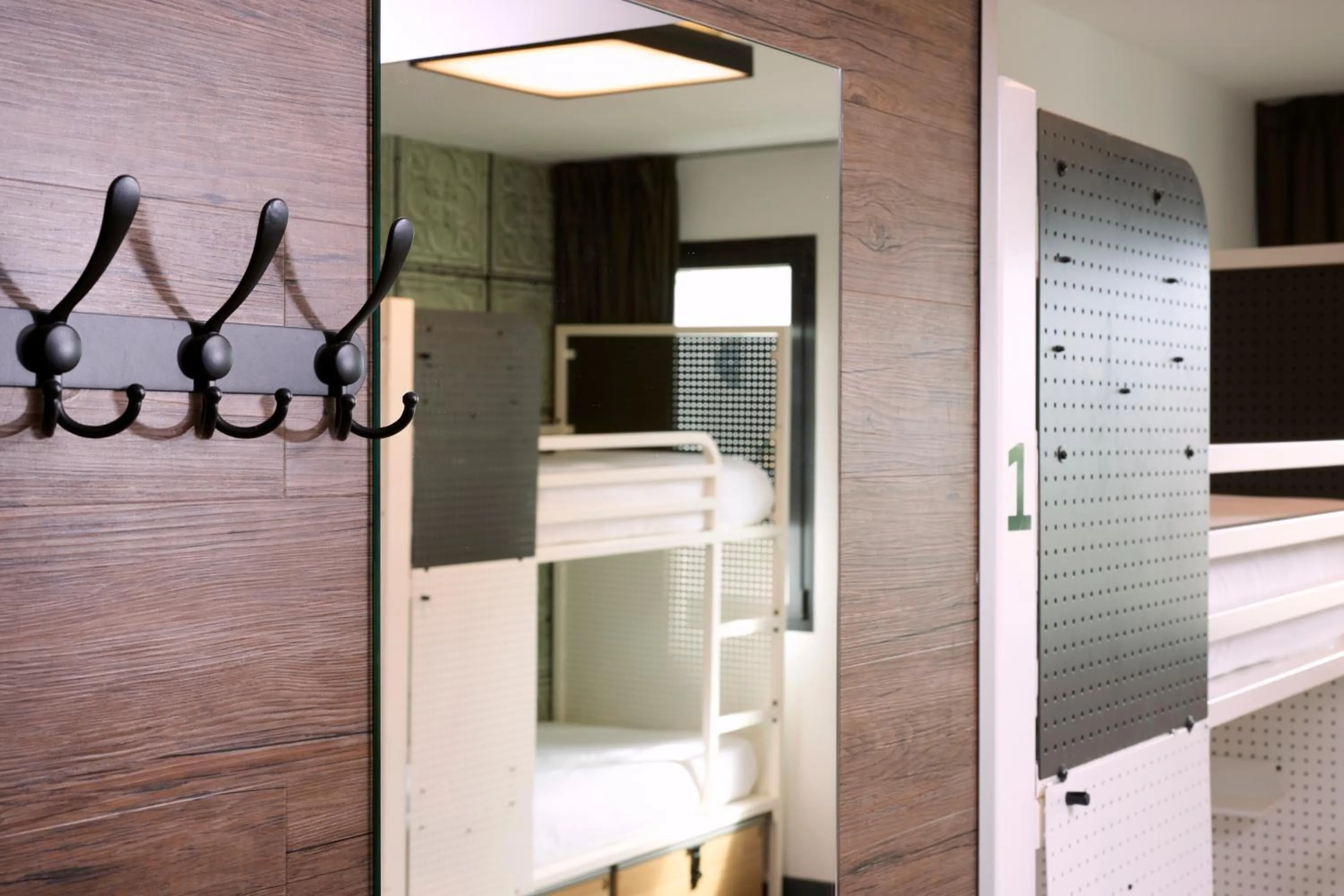 Bed in Generator Paris