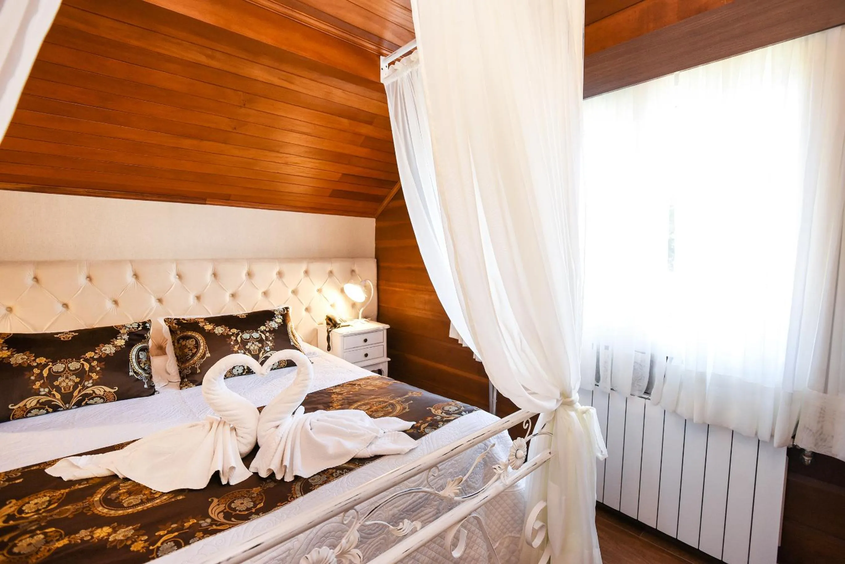 Seating area, Bed in Hotel Kehl Haus