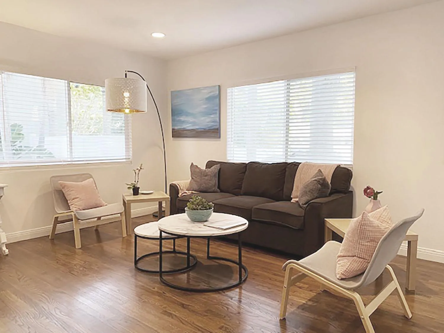 Living room in Malibu Private Beach Apartments