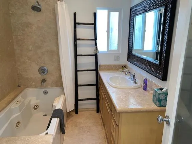 Bathroom in Malibu Private Beach Apartments