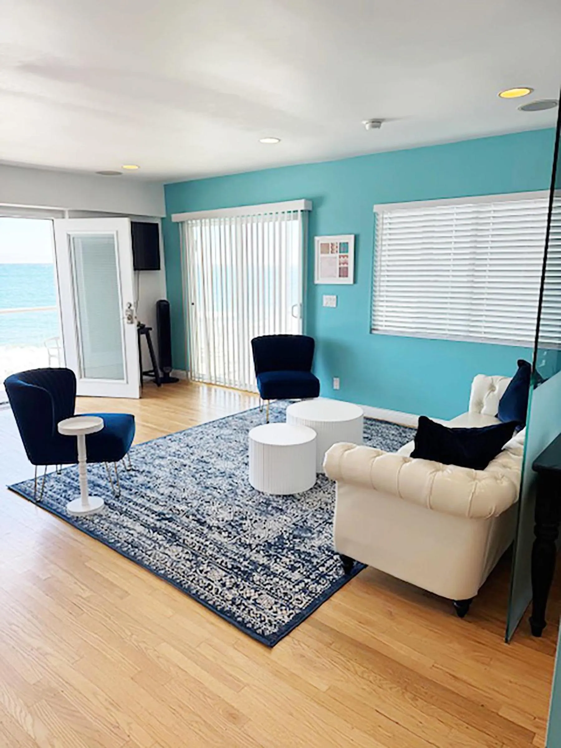 Living room in Malibu Private Beach Apartments
