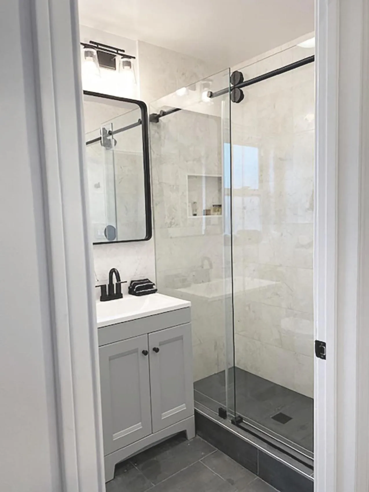 Bathroom in Malibu Private Beach Apartments