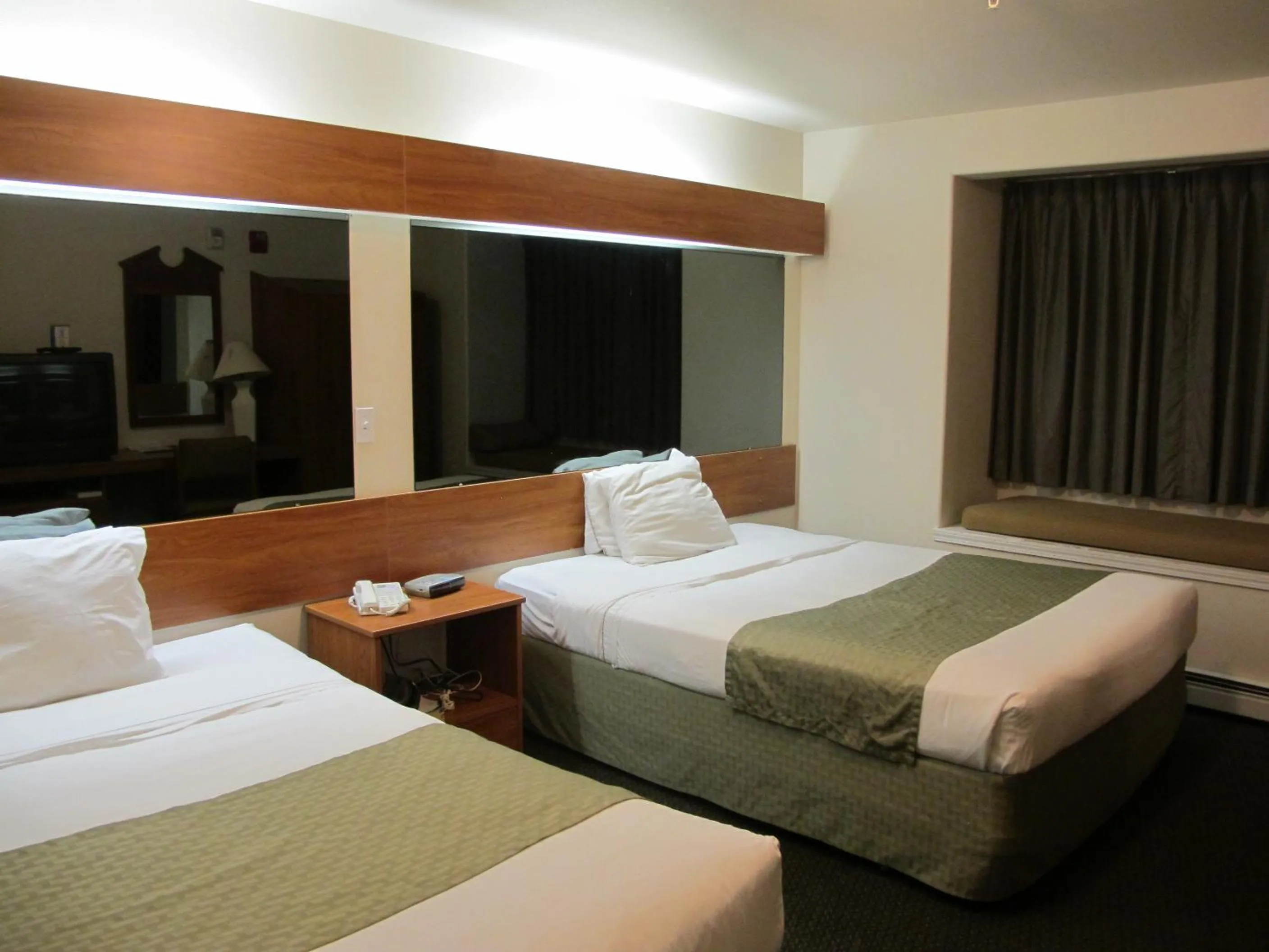 Bed in Eagle River Microtel