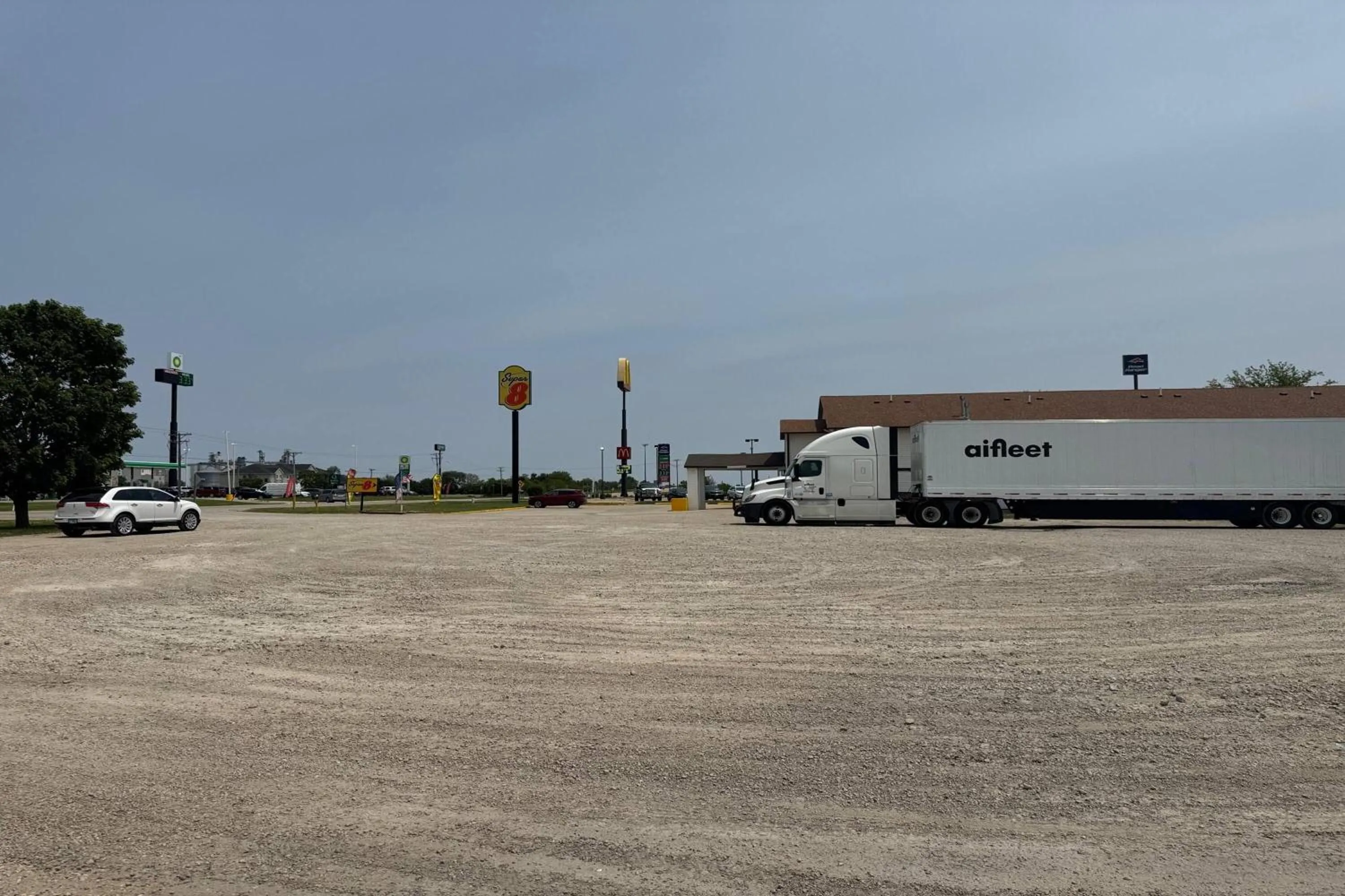 Other in Super 8 by Wyndham Mendota I-39