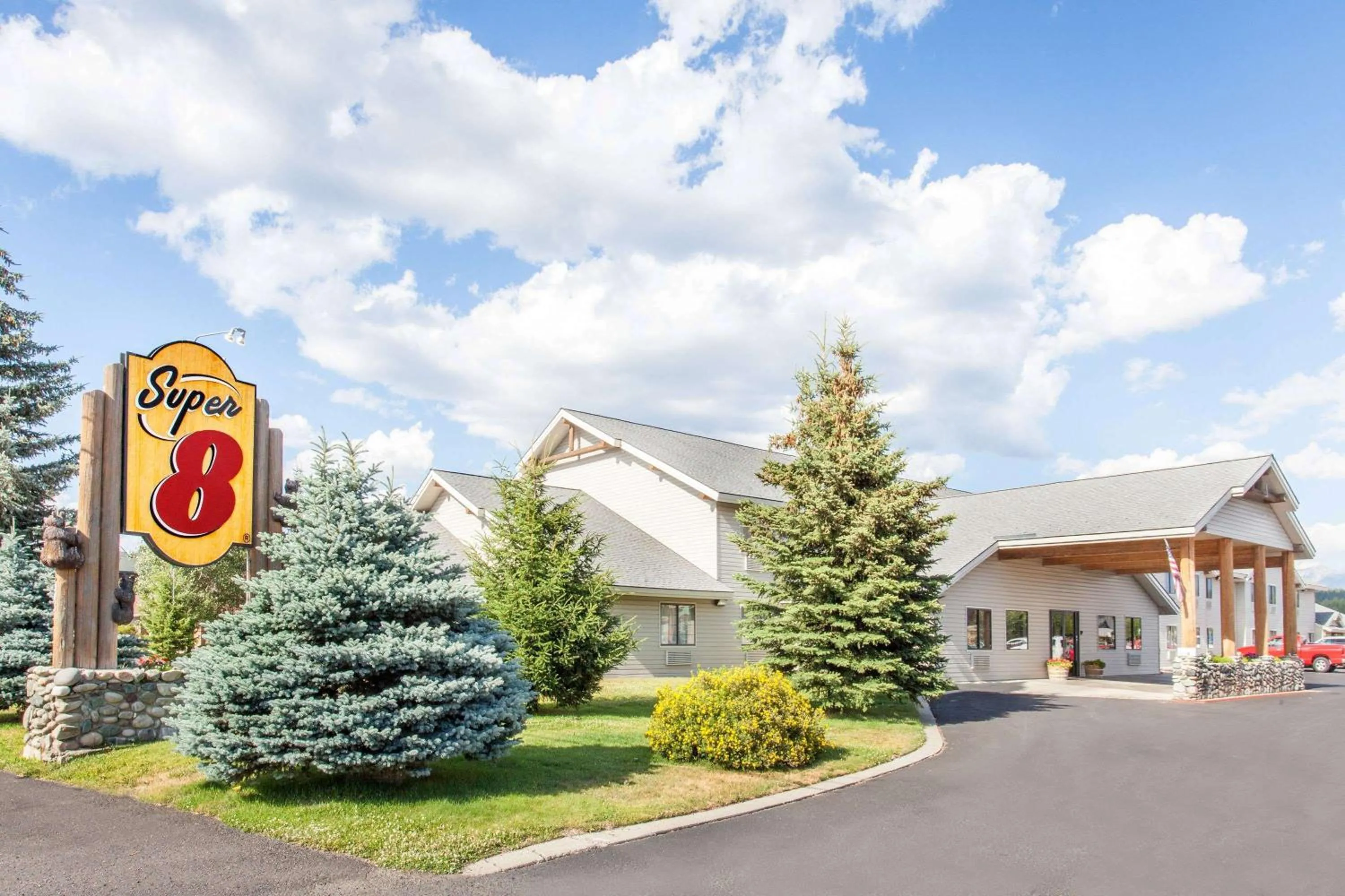 Property building in Super 8 by Wyndham McCall