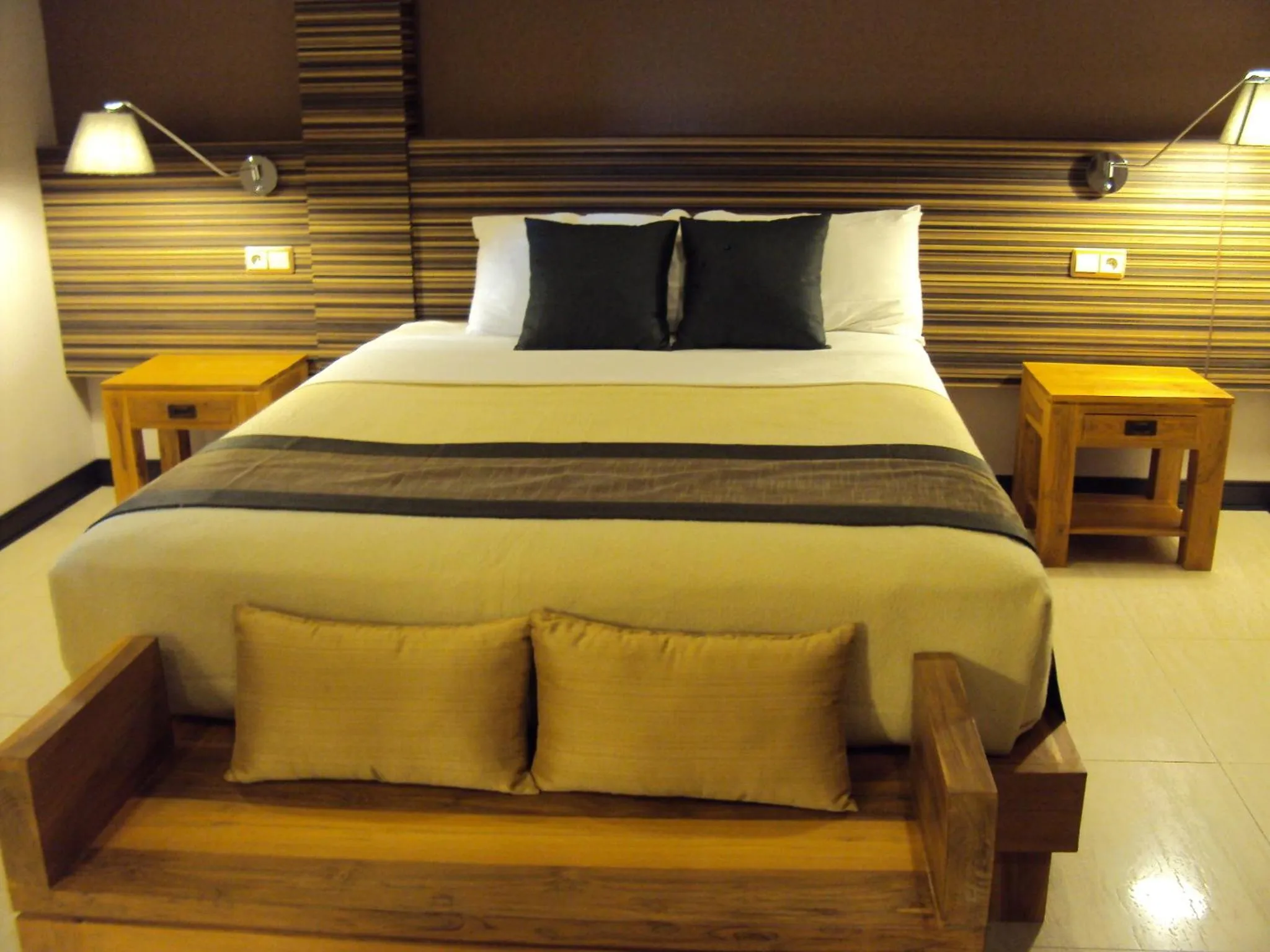 Bed in Hotel Colibri