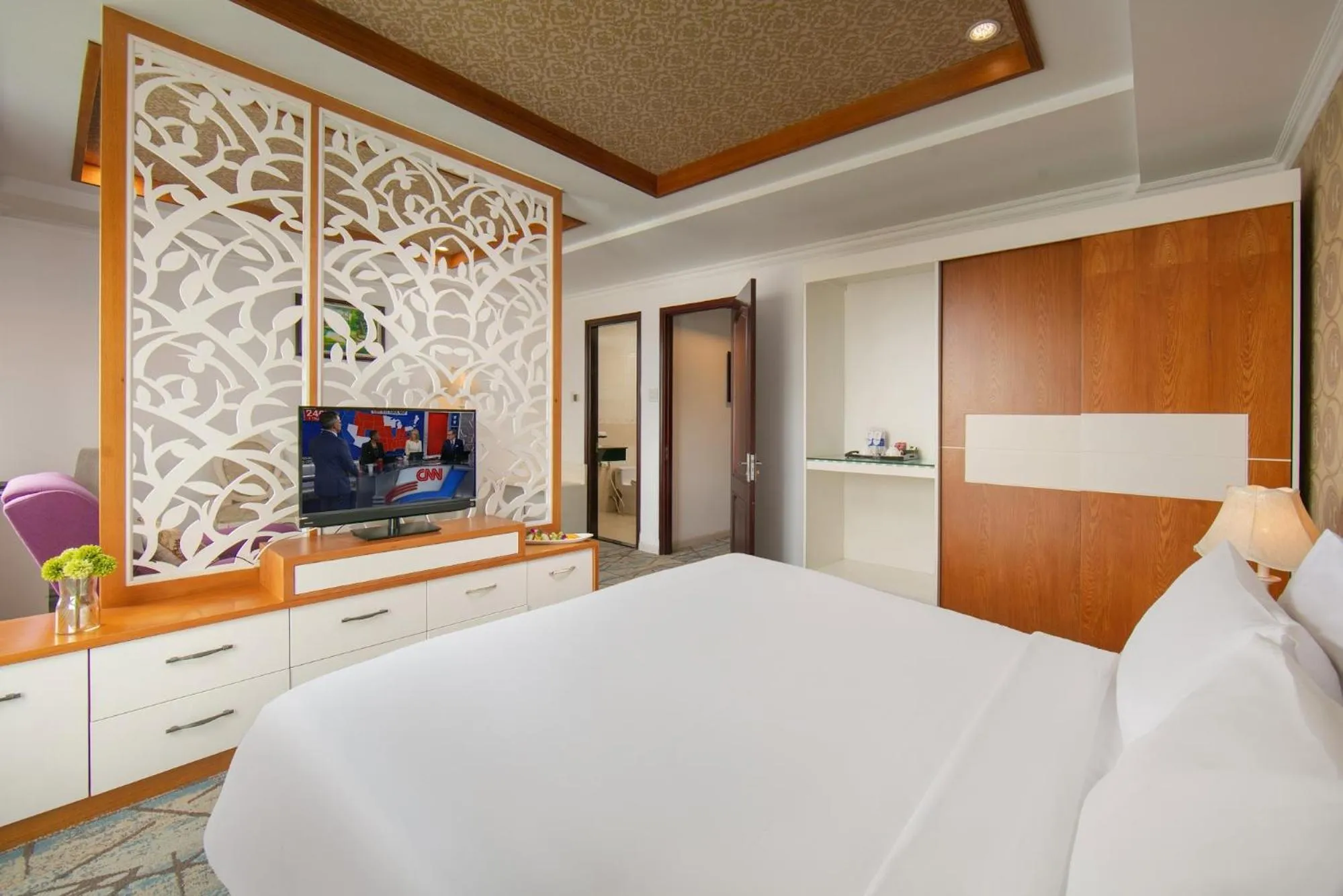 Photo of the whole room, Bed in Nesta Hotel Can Tho