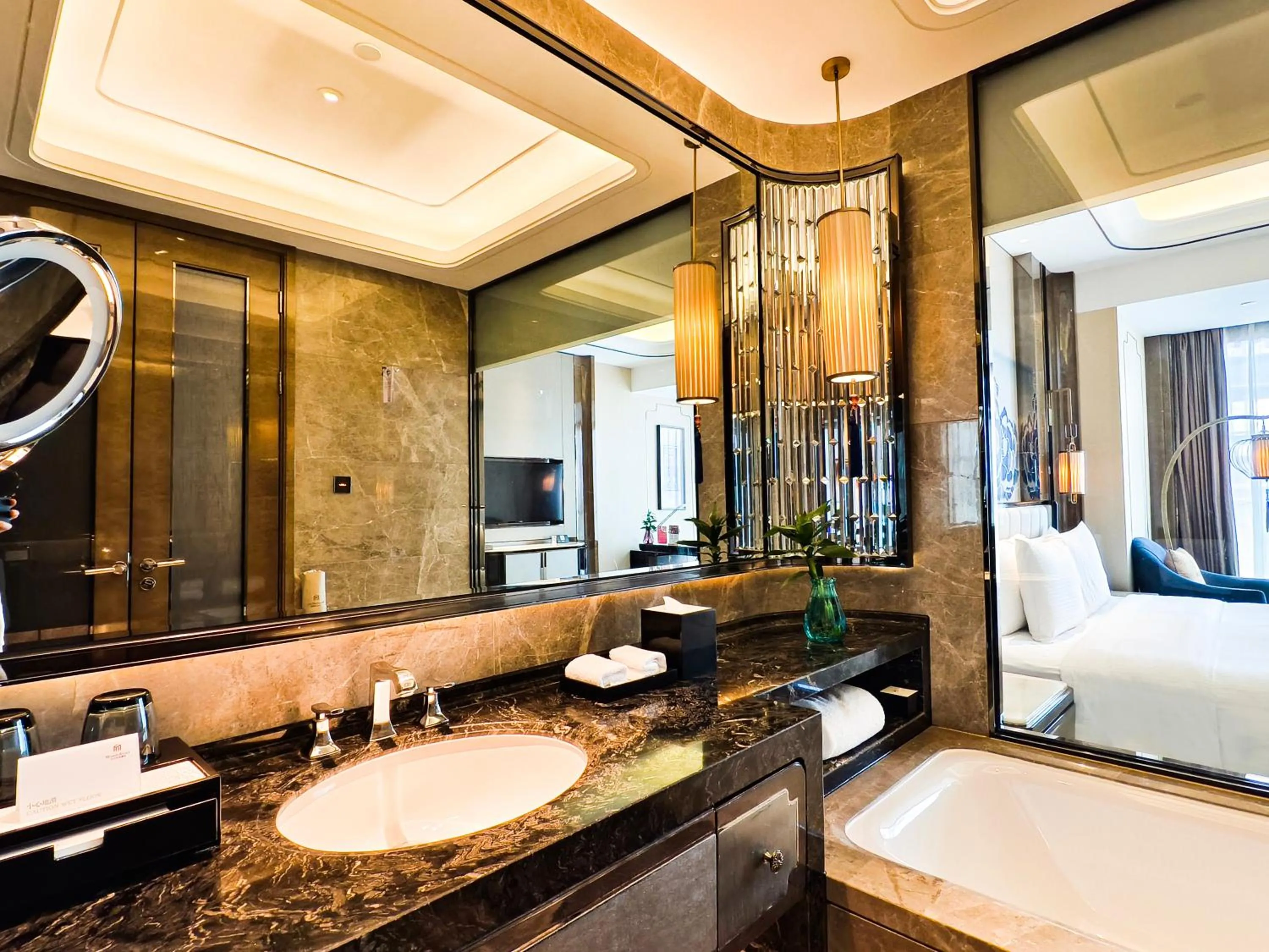 Toilet in Wanda Vista Kunming