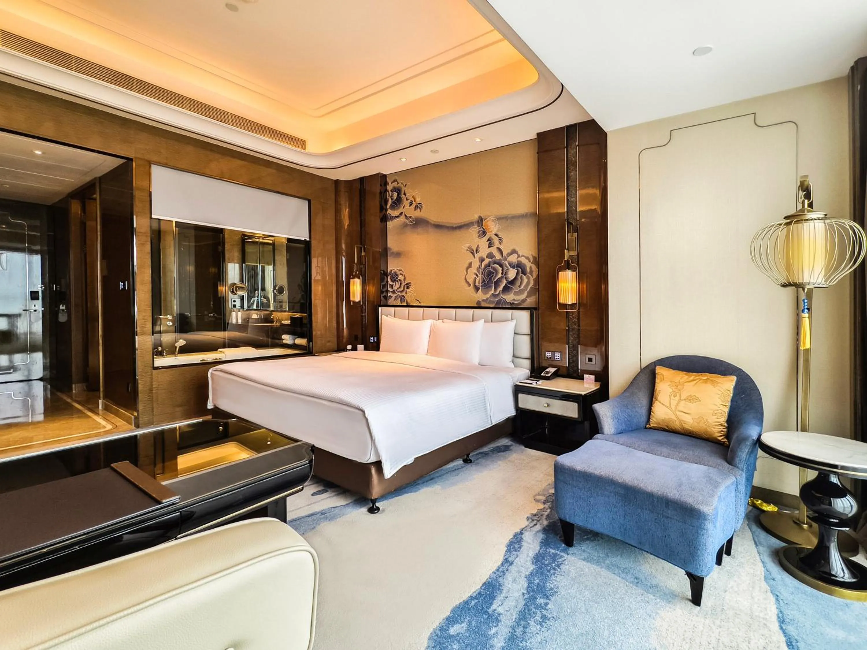 Photo of the whole room, Bed in Wanda Vista Kunming