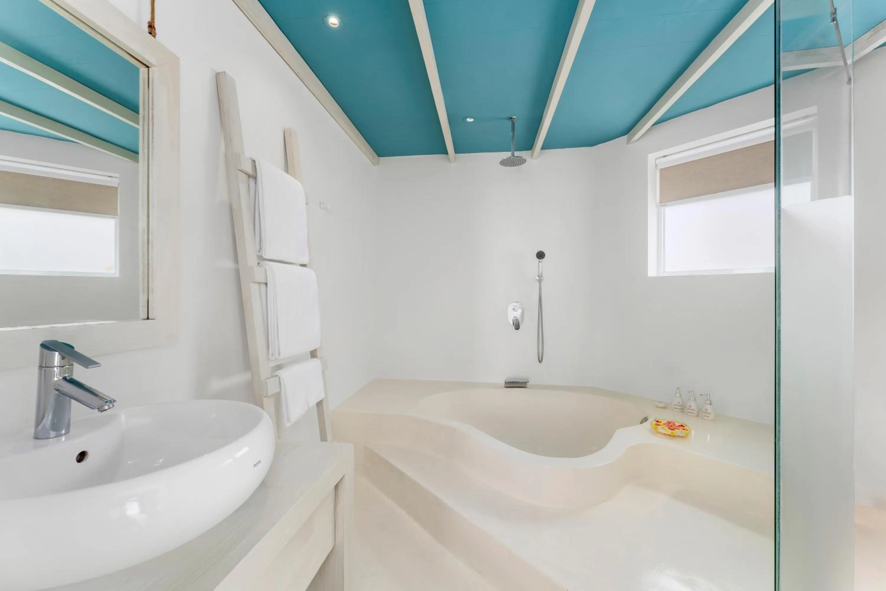 Bath in Fleur de Lys Resort & Spa Long Hai