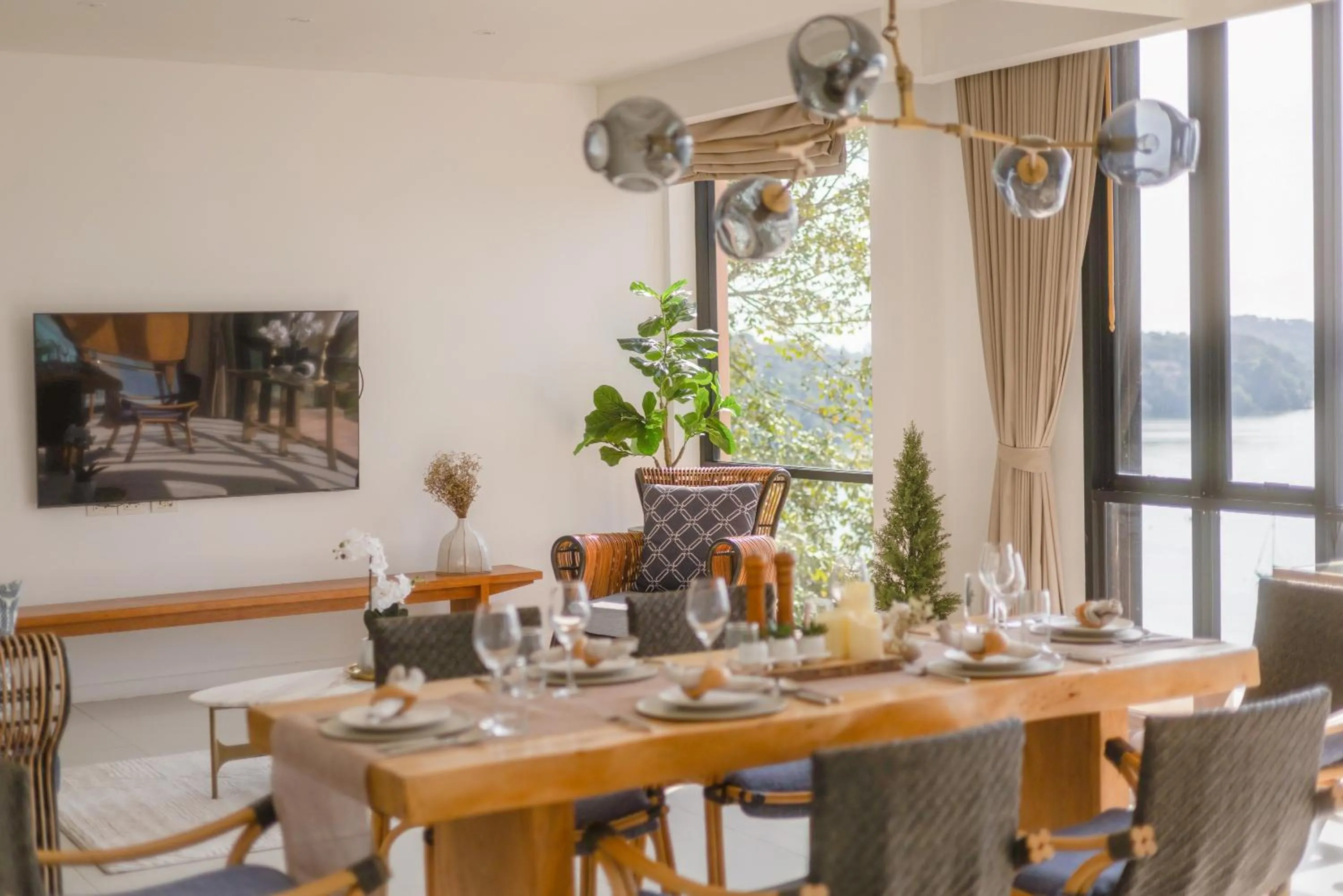 TV and multimedia in Bandara Pool Villas, Phuket