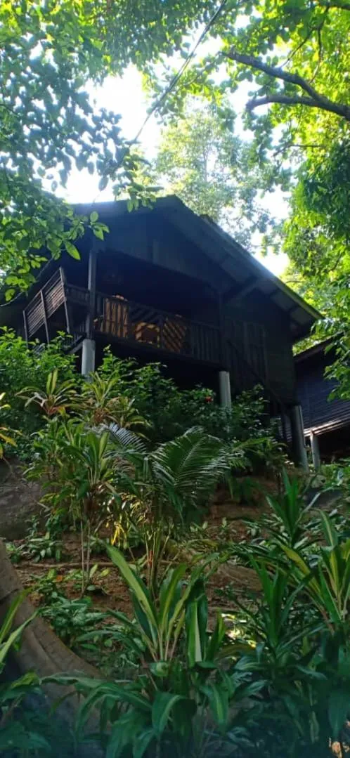 Property building in Melina Beach Resort