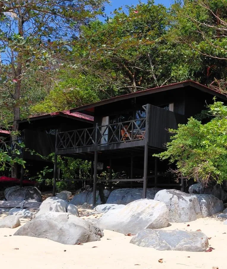 Property building in Melina Beach Resort