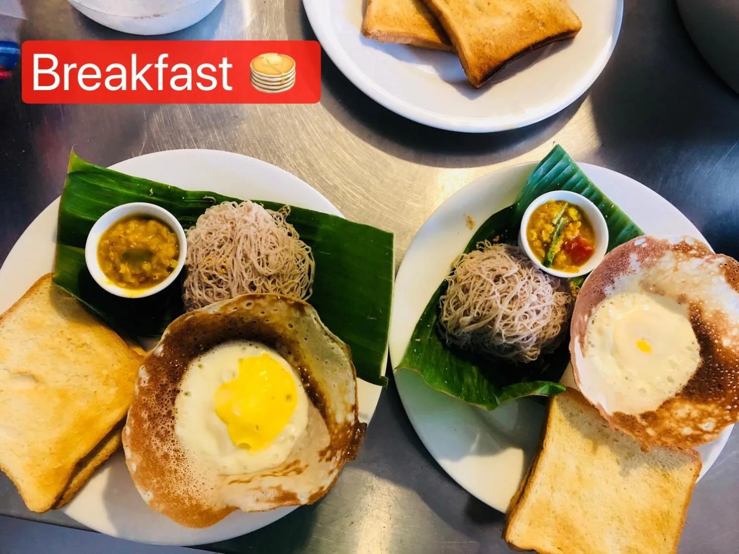 Food and drinks in Peacock Villa