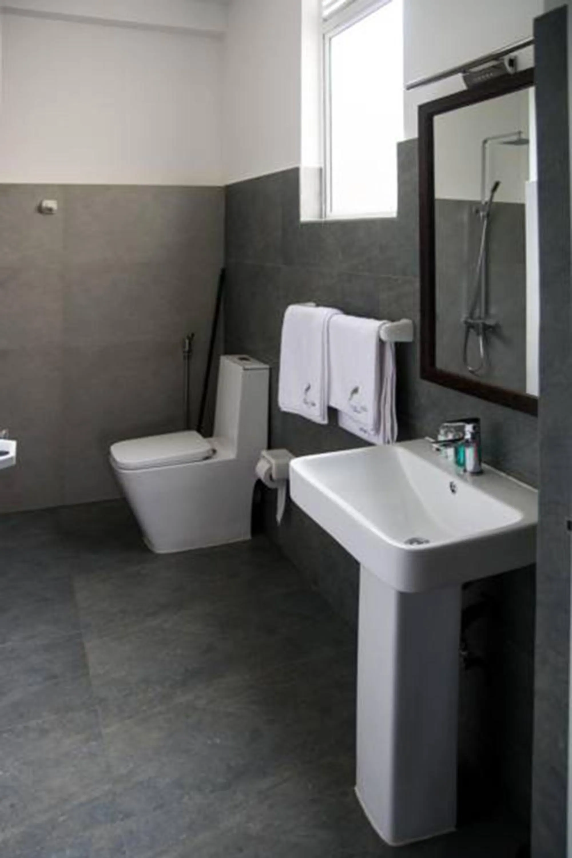 Toilet in Peacock Villa