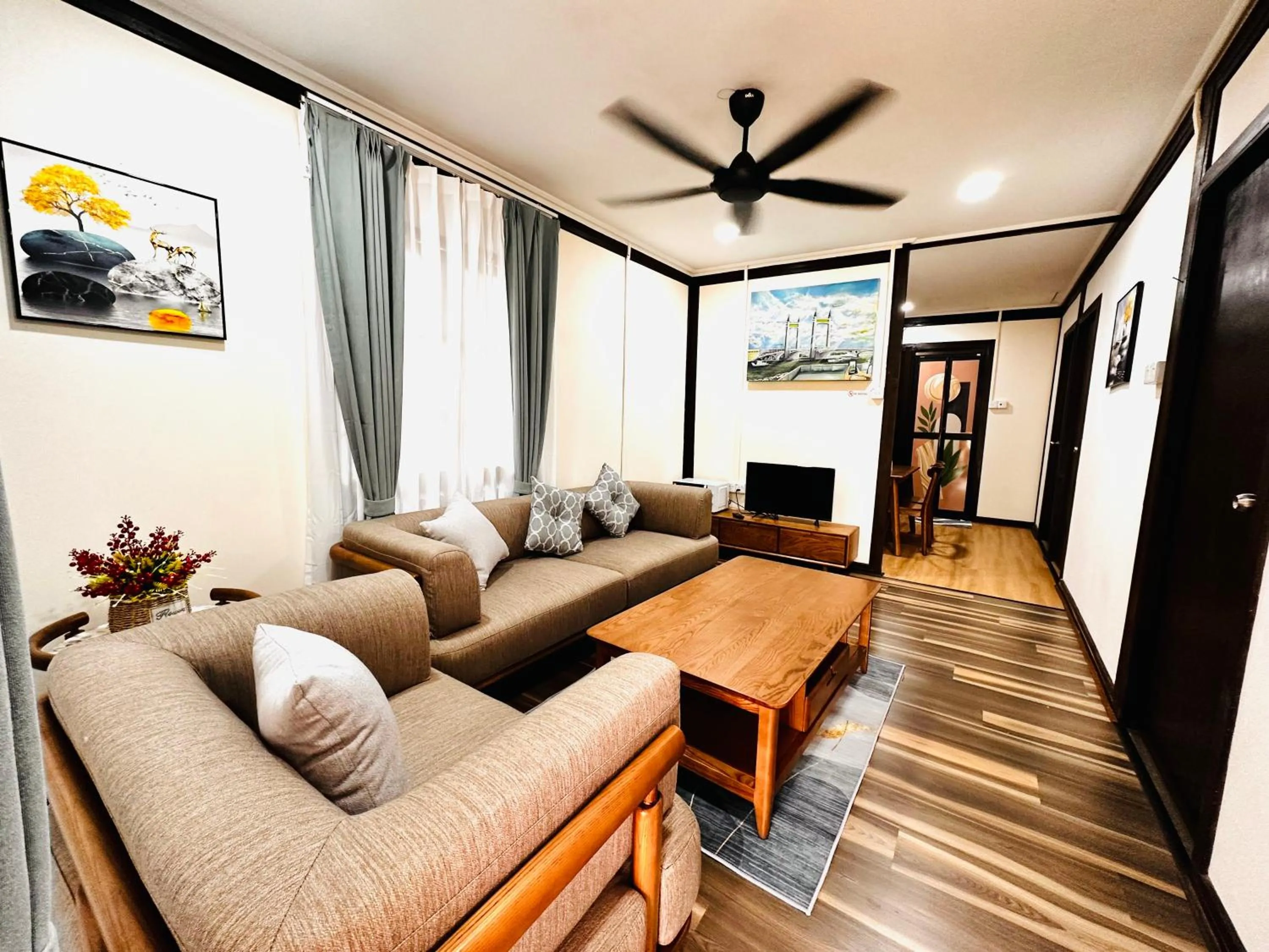 HAURA Homestay Seberang Takir BBQ