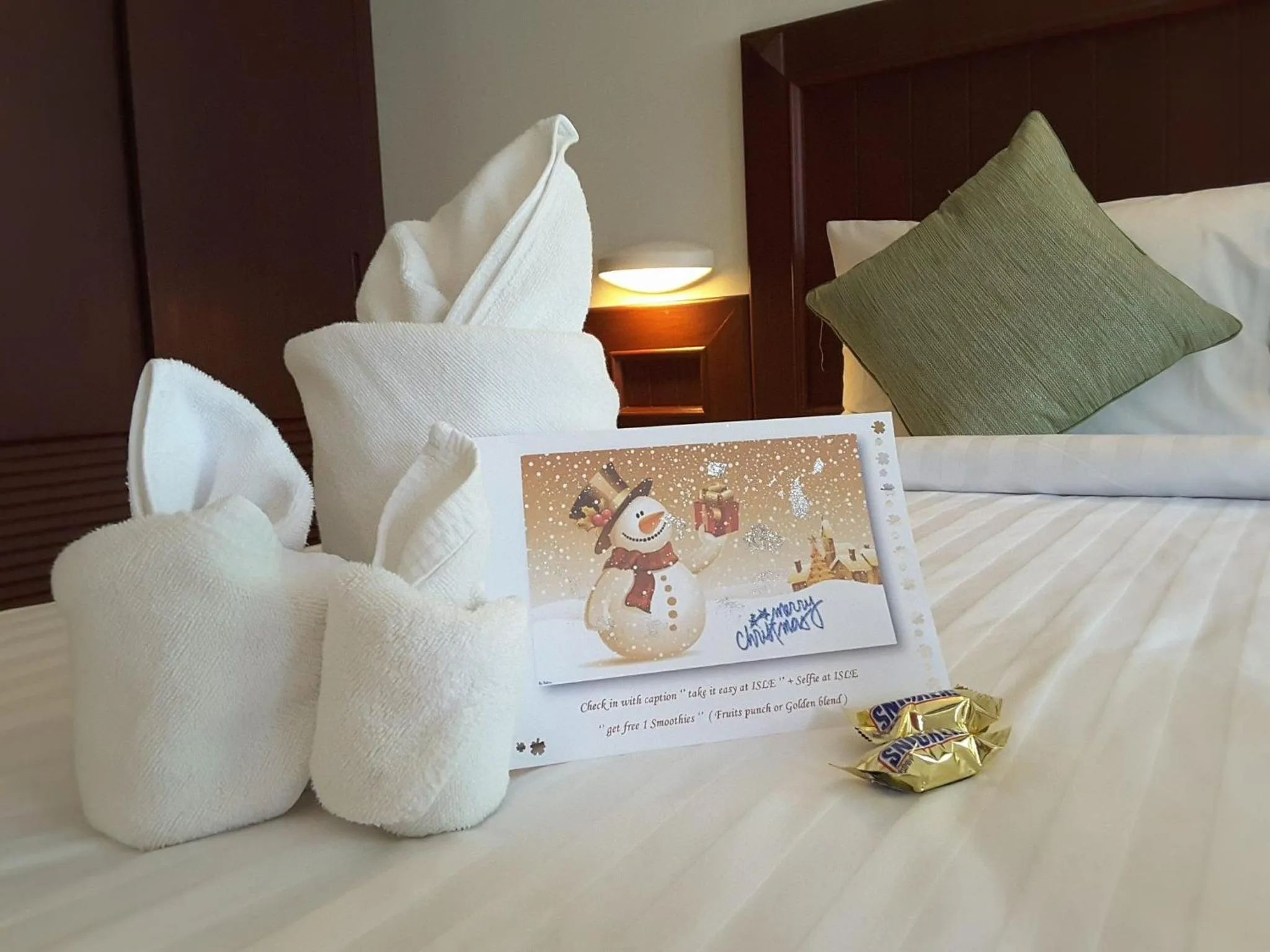 Bed in Isle Beach Resort Krabi-SHA