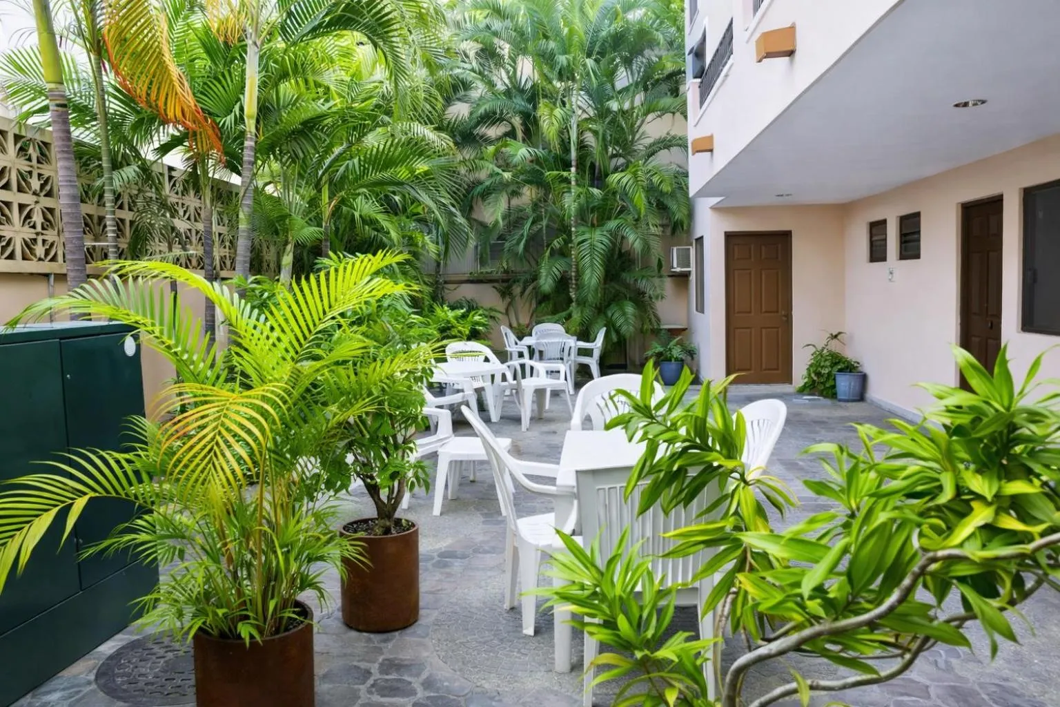 Patio in Blue Pacific Suites