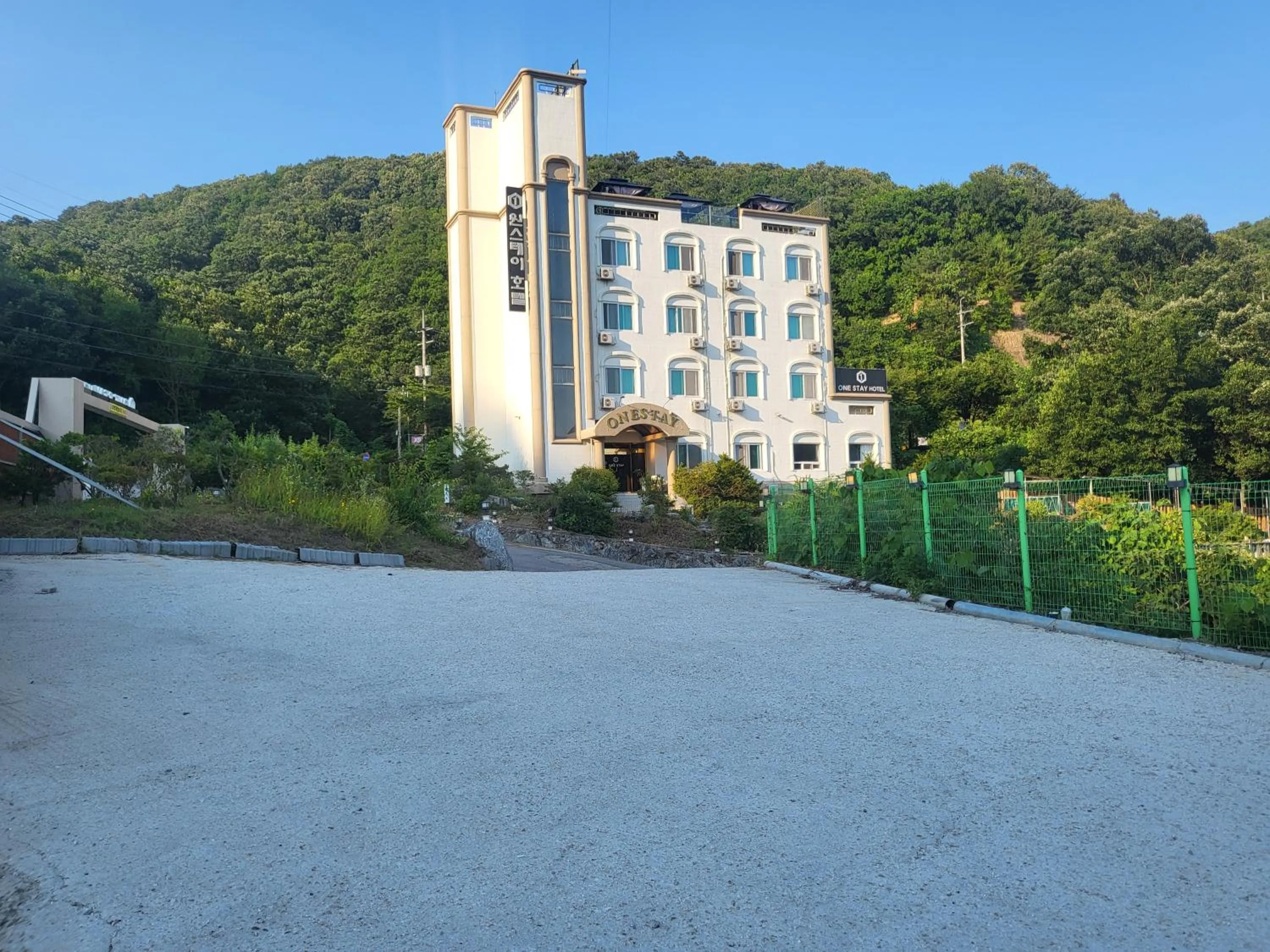 Property building in One Stay Hotel