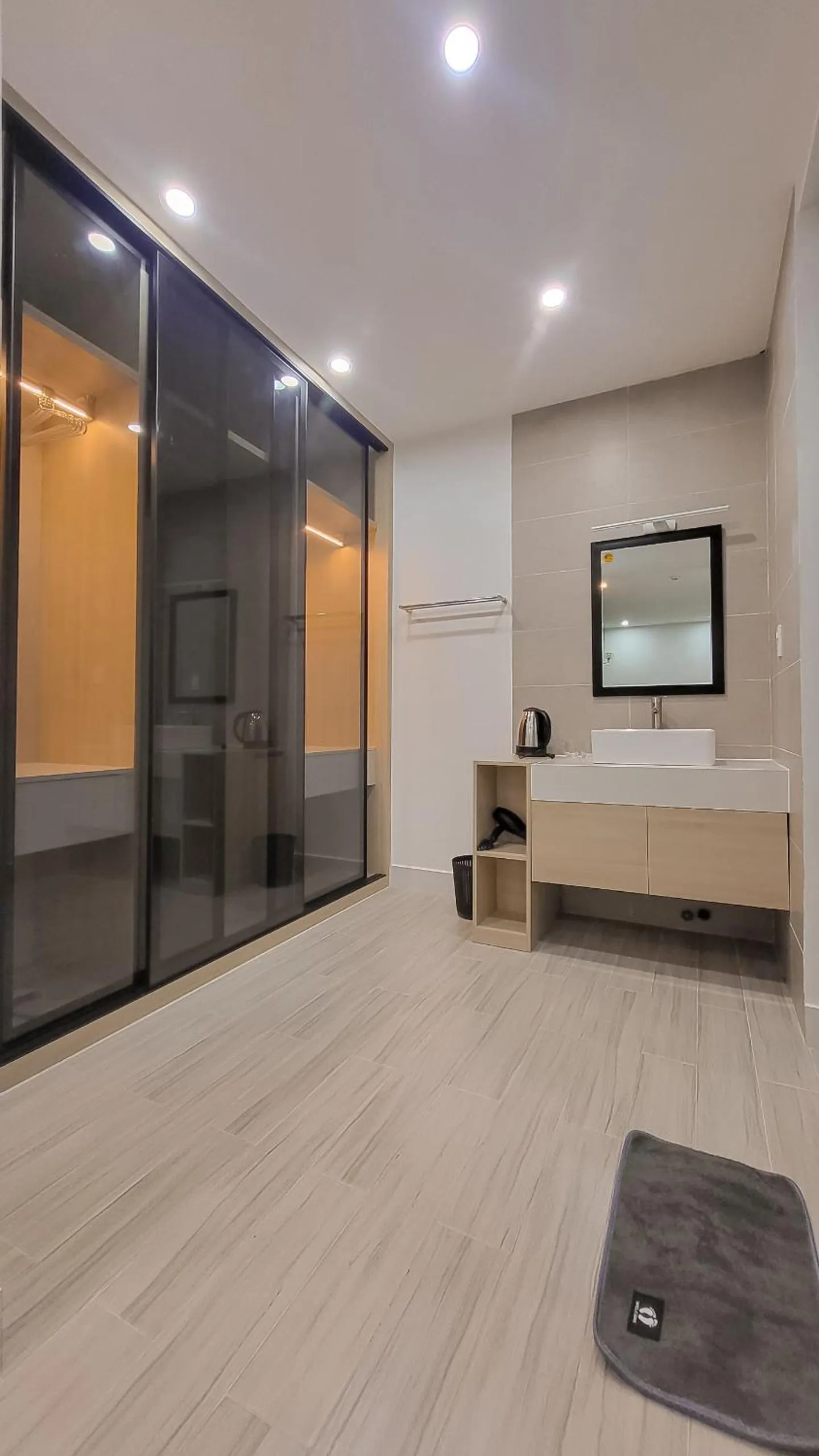 TV and multimedia in Flower Home KHE SANH 1