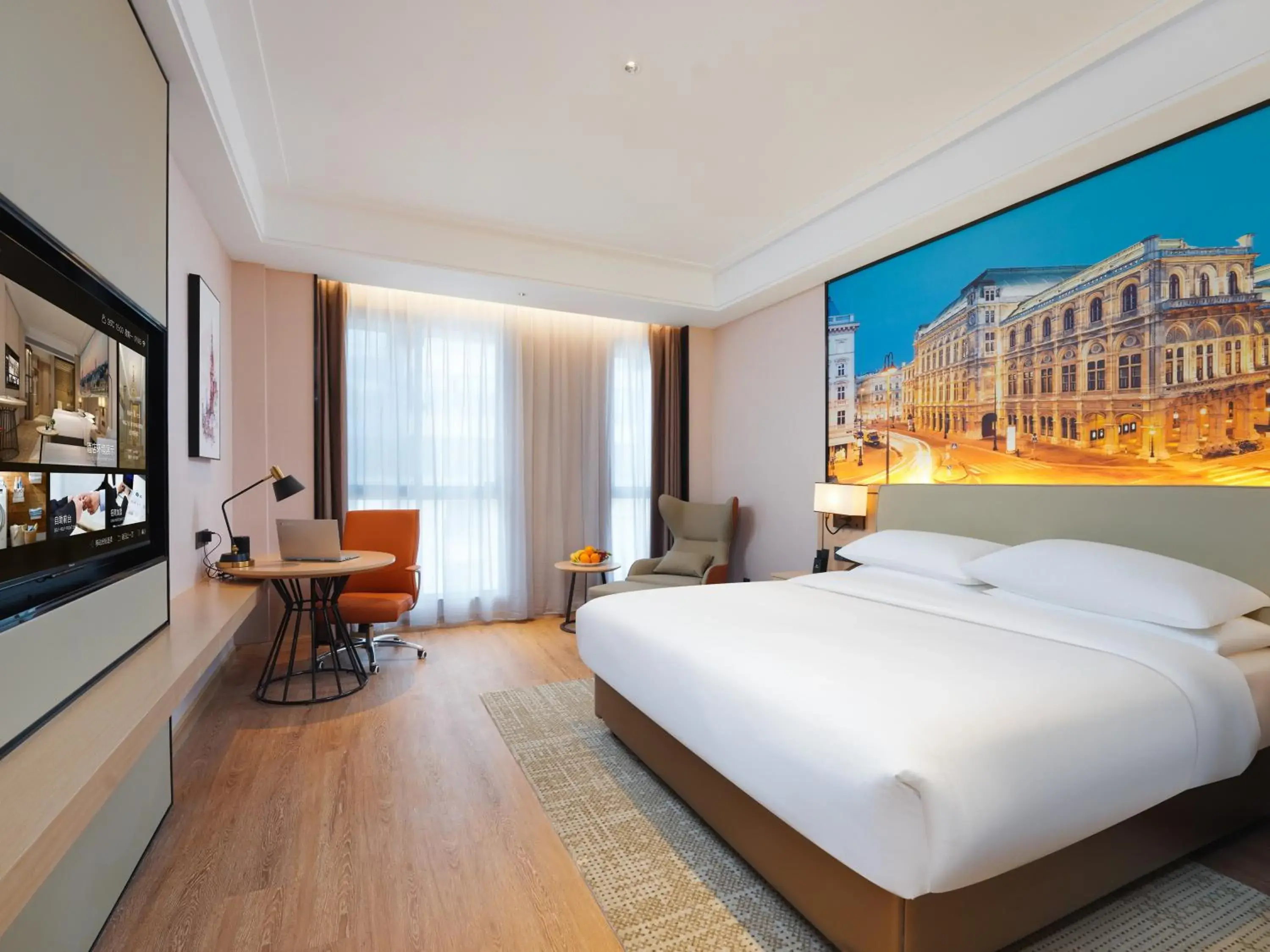 Deluxe Queen Room in Vienna International Hotel Xi'an Fengdong Football Center Branch Deluxe Queen Room in Vienna International Hotel Xi'an Fengdong Football Center Branch