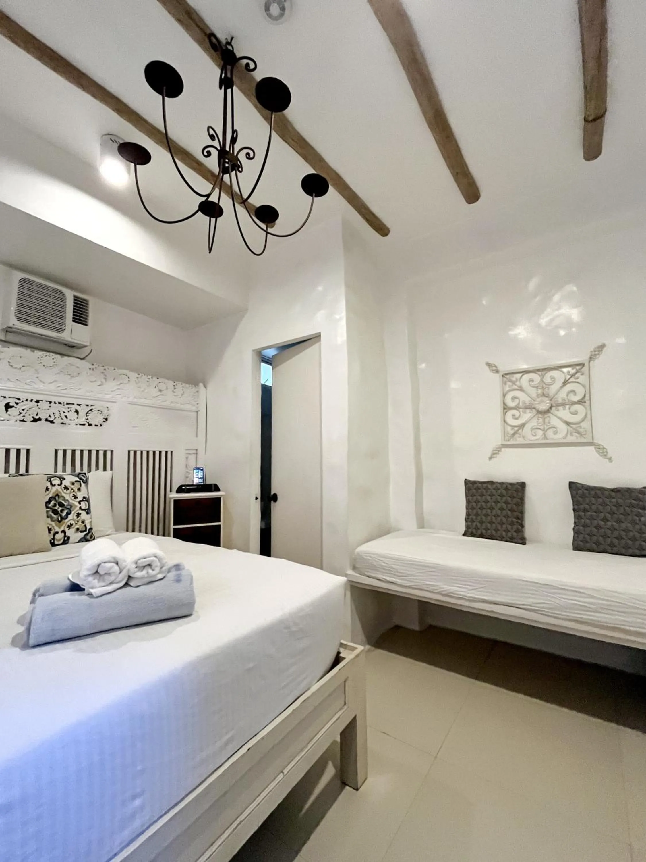 Bed in Lugar Bonito Hotel