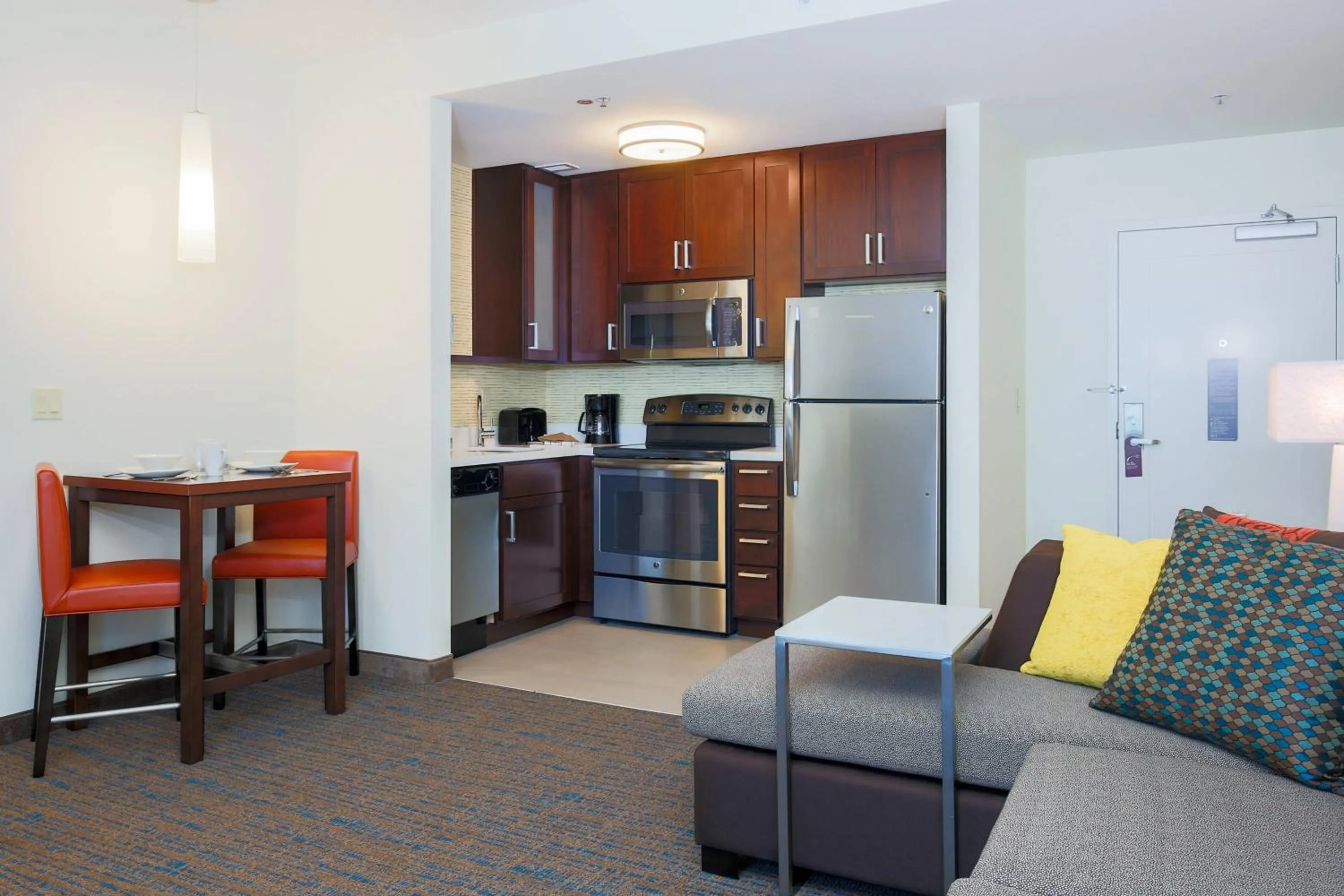 Bedroom in Residence Inn by Marriott San Jose Airport