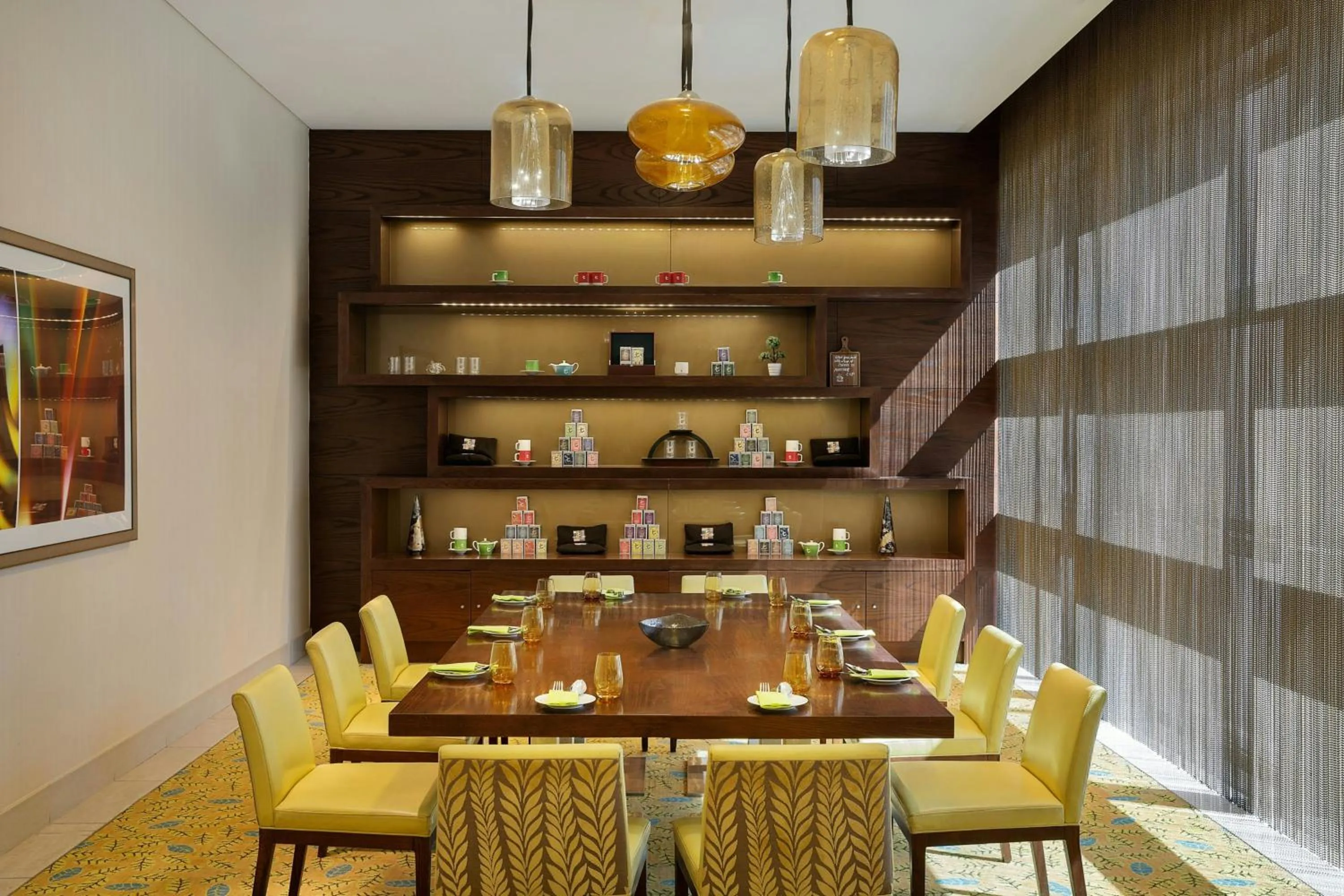 Restaurant/places to eat in Courtyard by Marriott World Trade Center, Abu Dhabi