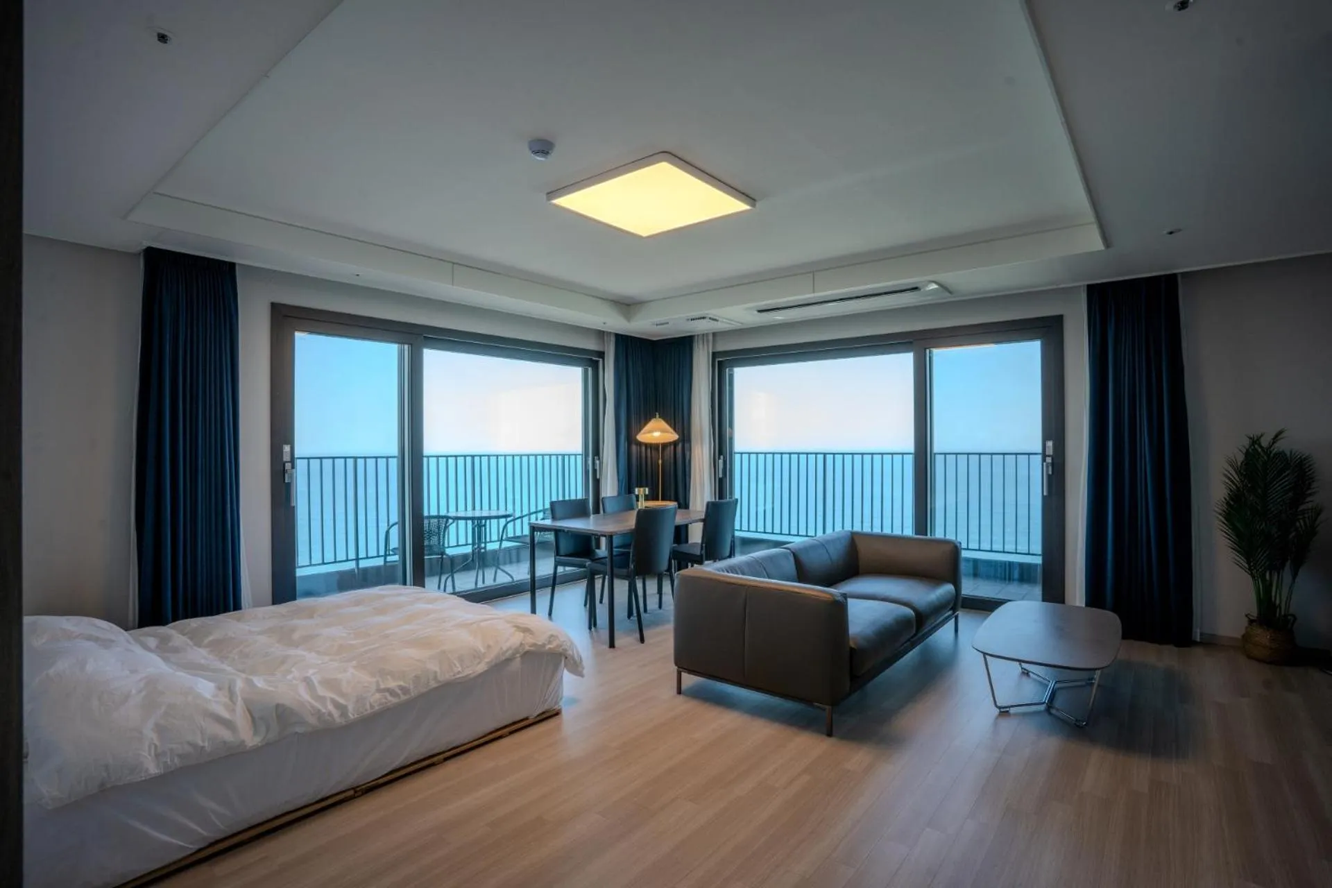 Bed in More than Sokcho