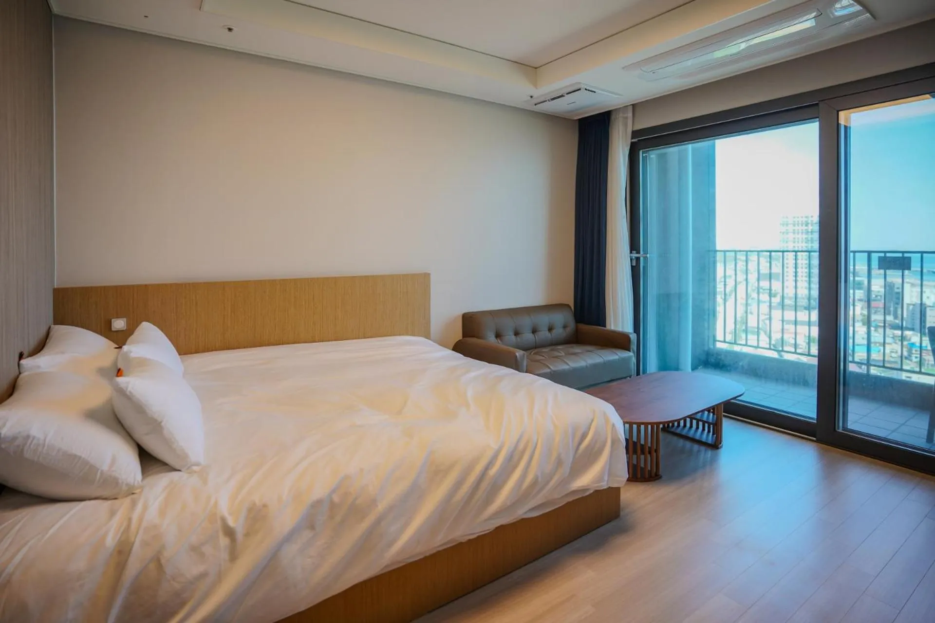 Bed in More than Sokcho