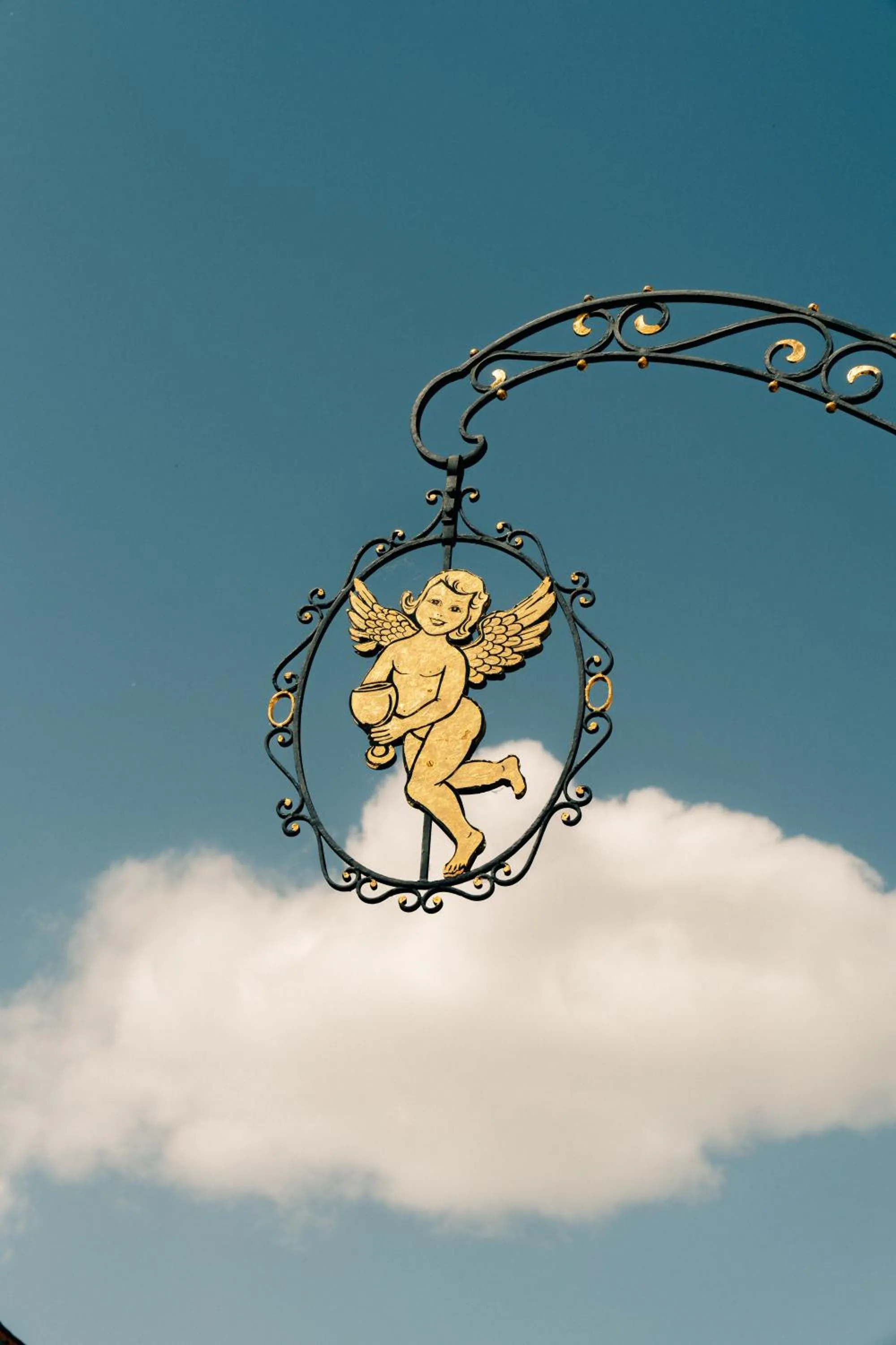 Logo/Certificate/Sign in Hotel Goldener Engel