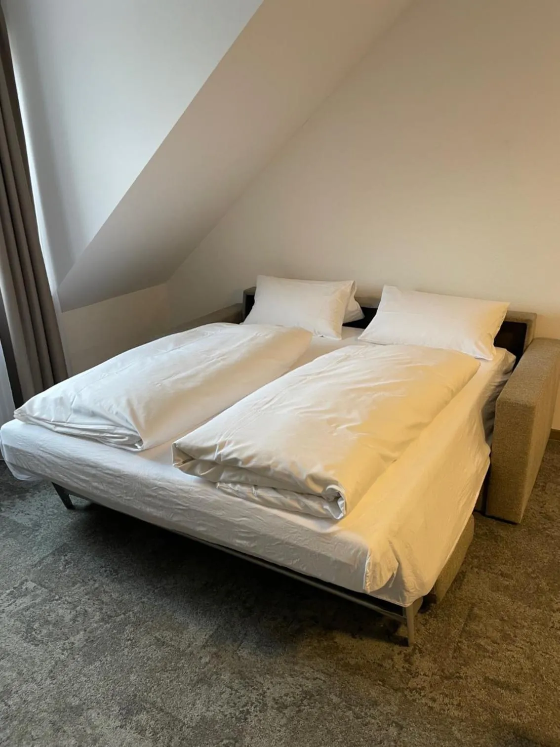 Bed in Hotel Goldener Engel