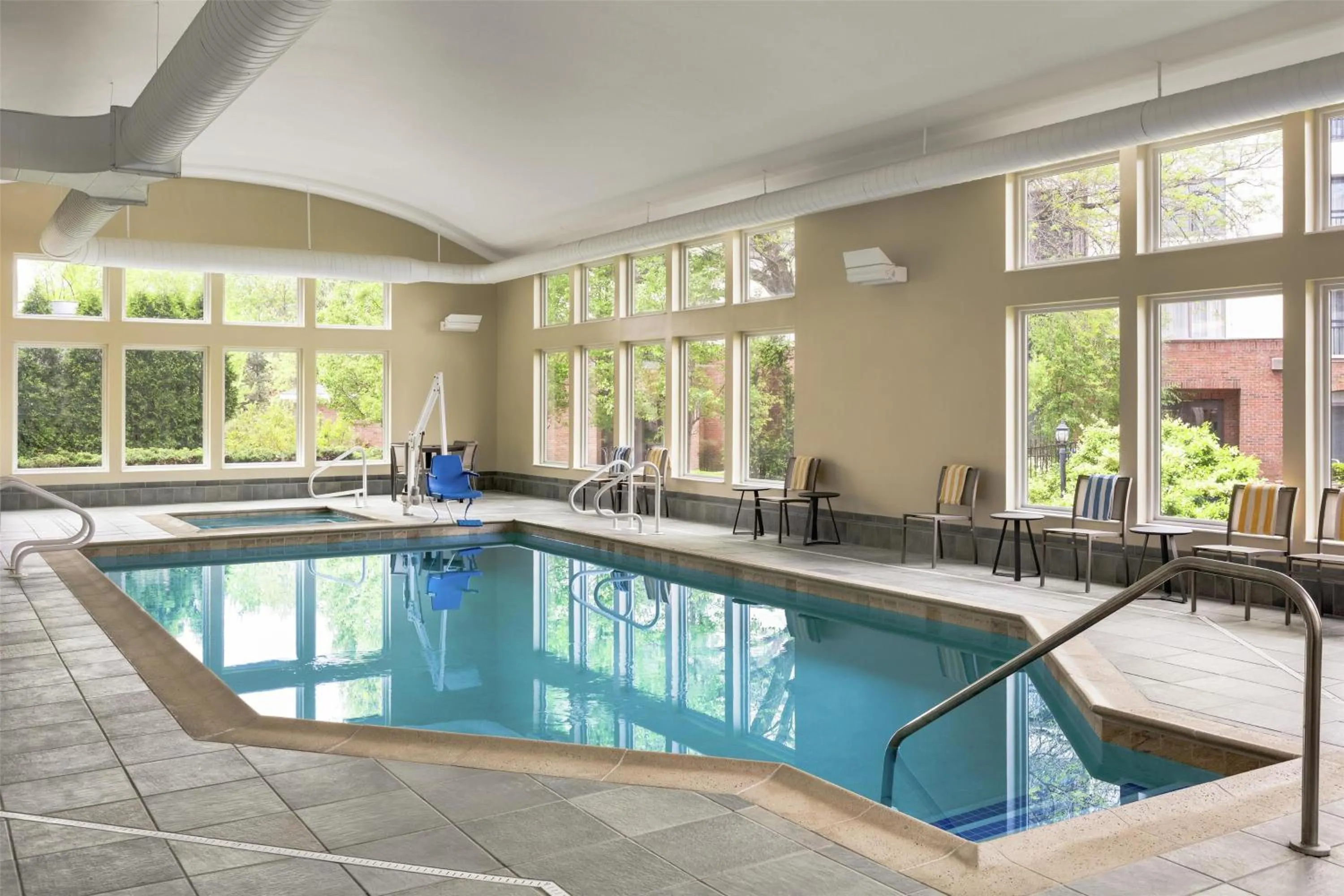 Pool view in Homewood Suites by Hilton Burlington