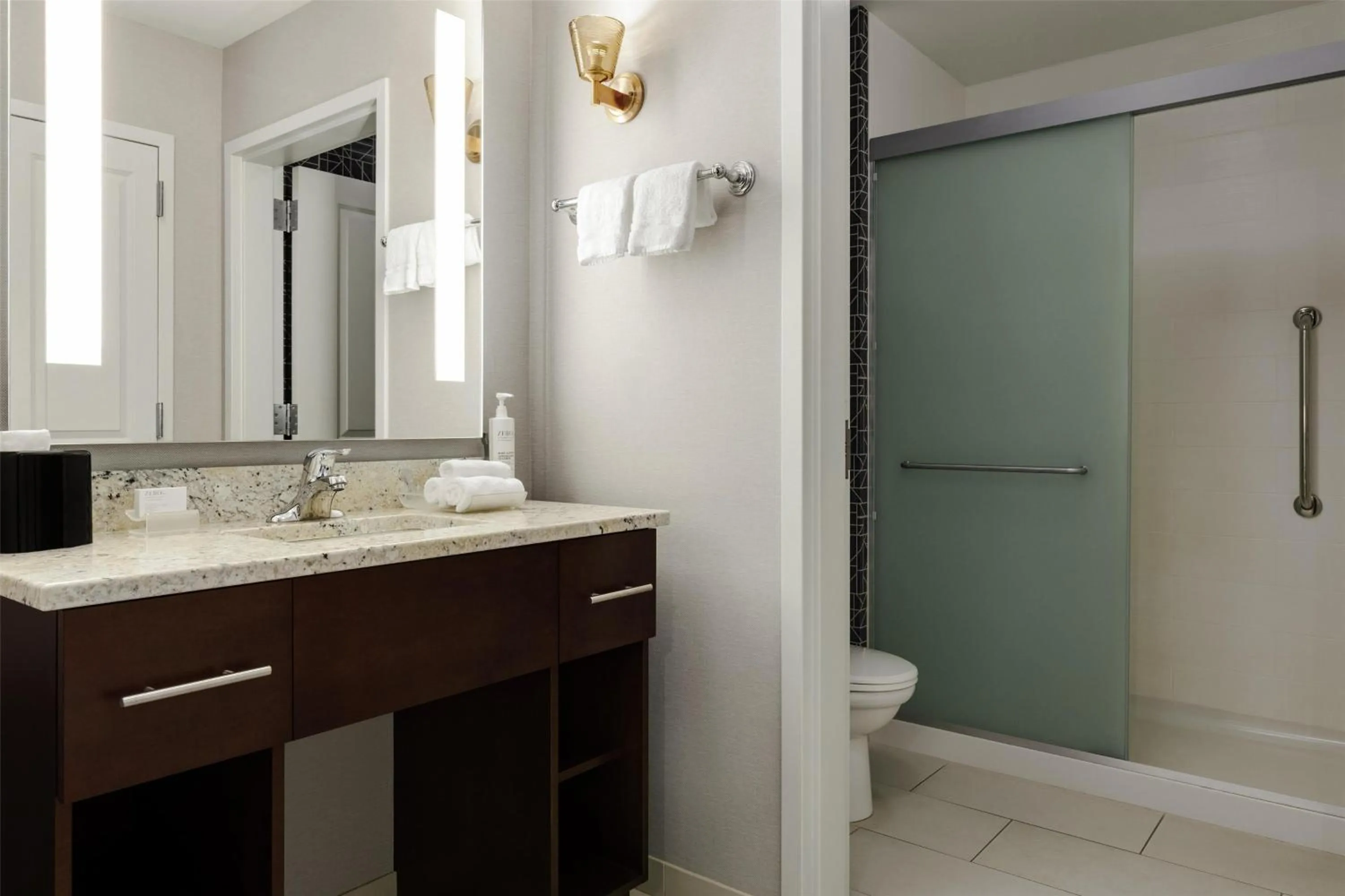 Bathroom in Homewood Suites by Hilton Burlington