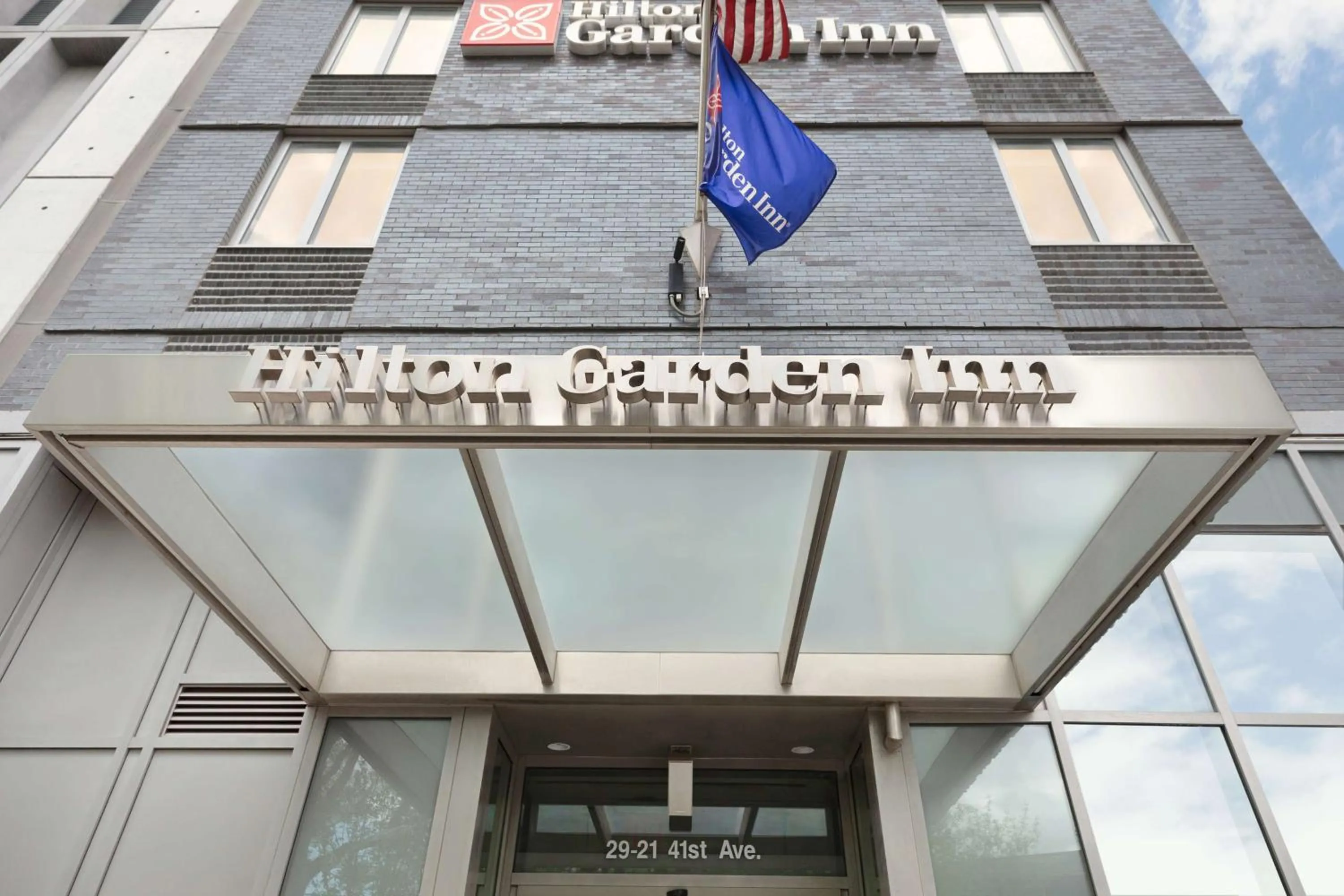 Property building in Hilton Garden Inn Long Island City