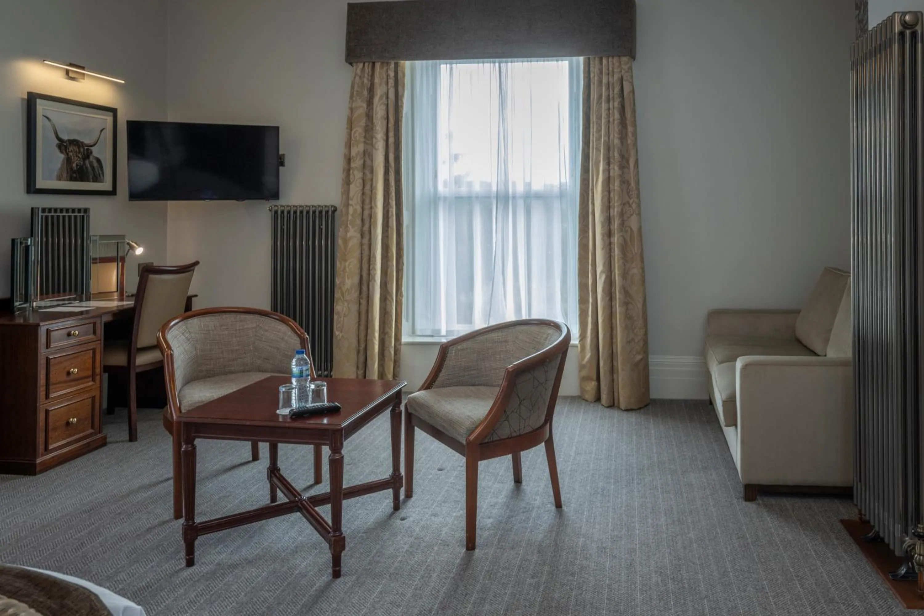 Living room in B/W Plus Buxton Lee Wood Hotel