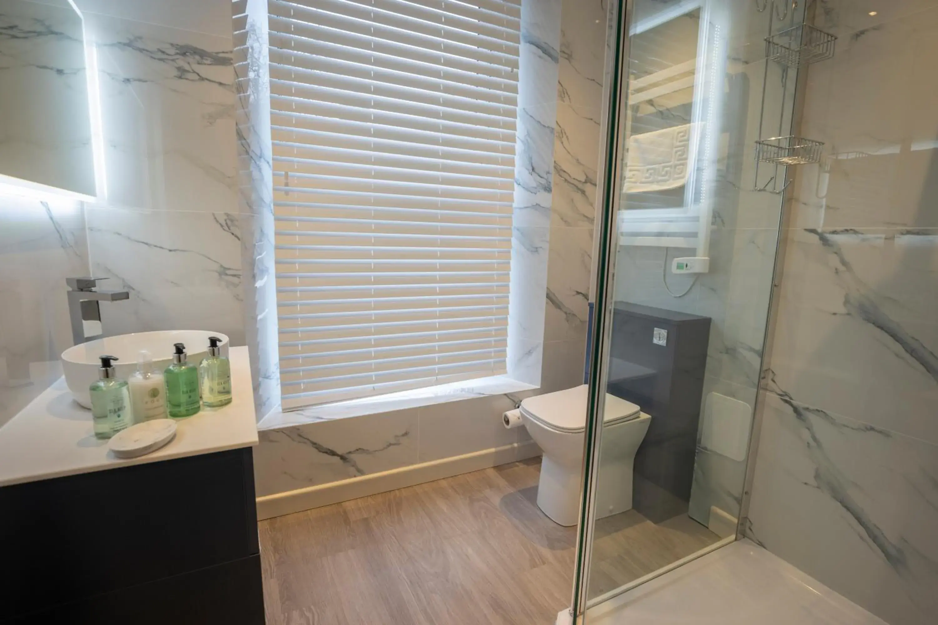 Deluxe Double Room with View - single occupancy in B/W Plus Buxton Lee Wood Hotel Deluxe Double Room with View - single occupancy in B/W Plus Buxton Lee Wood Hotel