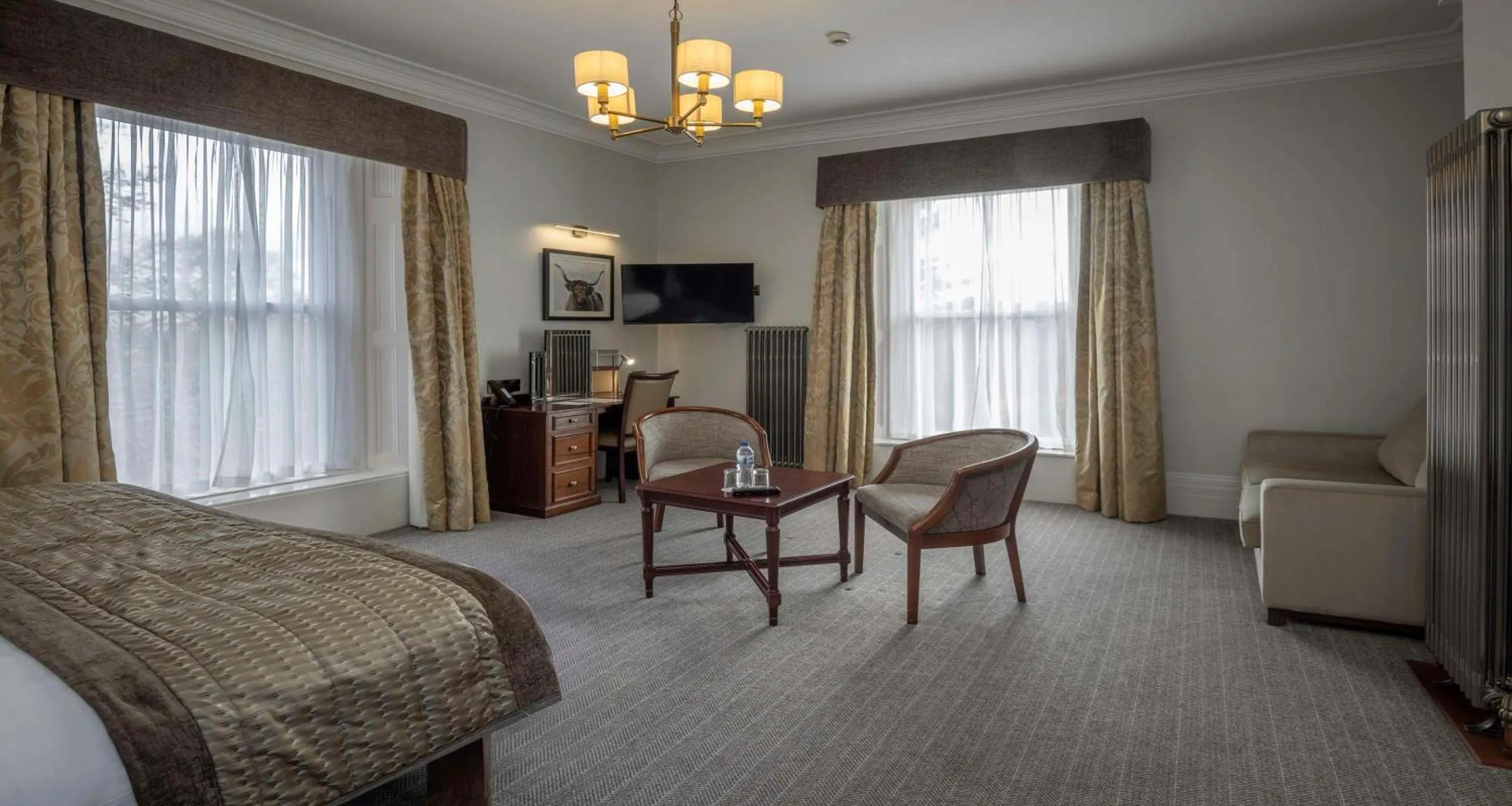 Bedroom, Bed in B/W Plus Buxton Lee Wood Hotel