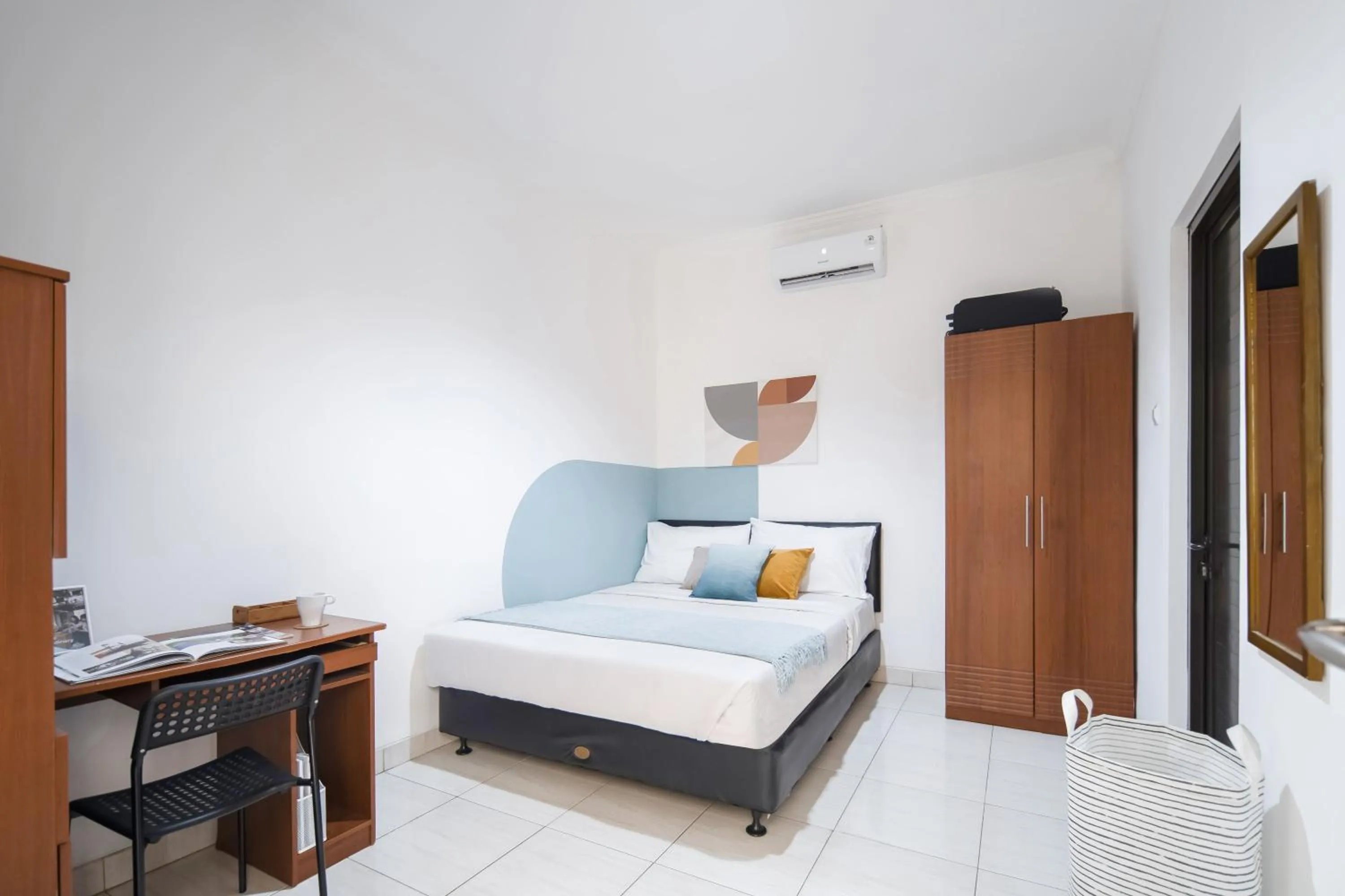 Bedroom, Bed in Cove Melita